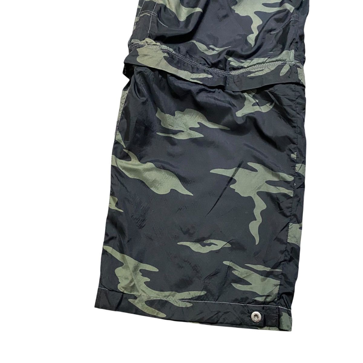 Vintage Vintage Y2K HOBO DENIM Nylon Camo Cargo Track Pants Size US 34 / EU 50 - 7 Thumbnail