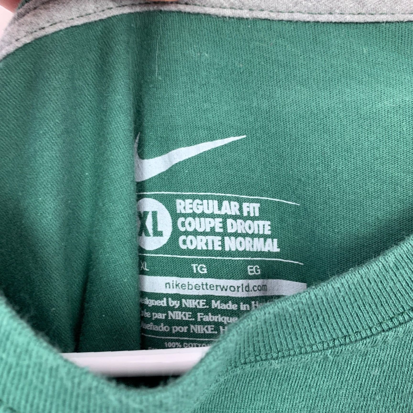 Nike Nike Best Is Better Swoosh Green Tee T-Shirt Mens XL Shirt Adult XL Green Nike Best Is Better Swoosh TeE shirt Mens XL Size US XL / EU 56 / 4 - 3 Thumbnail
