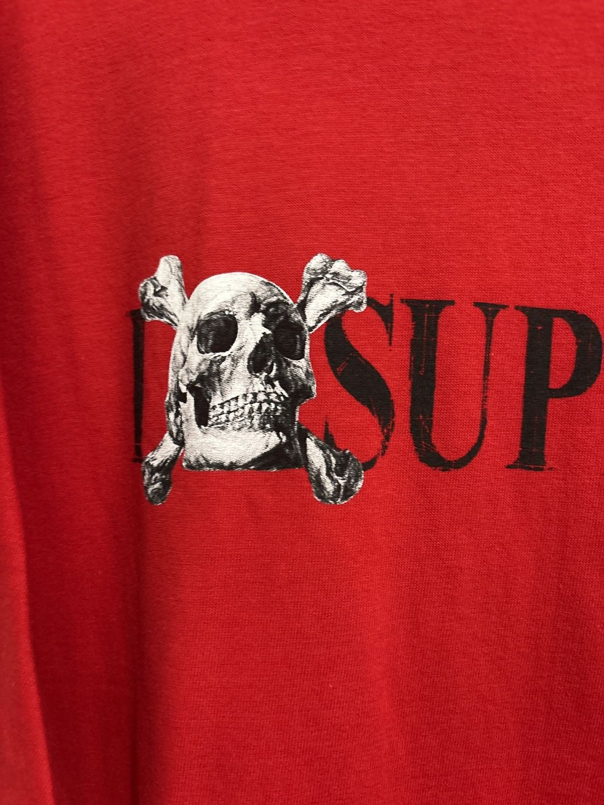 Supreme Supreme Size US L / EU 52-54 / 3 - 1 Thumbnail
