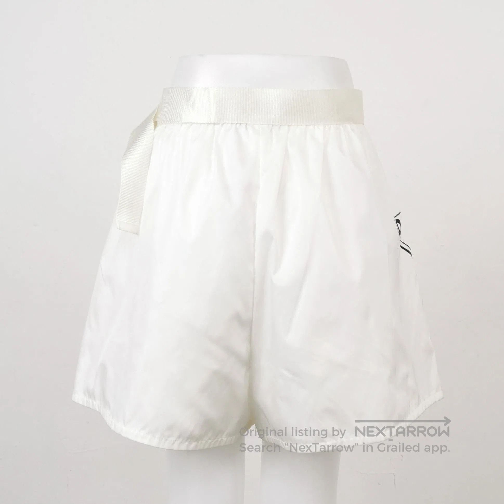 Prada Prada Logo Belted White Shorts . Size 39" - 2 Thumbnail
