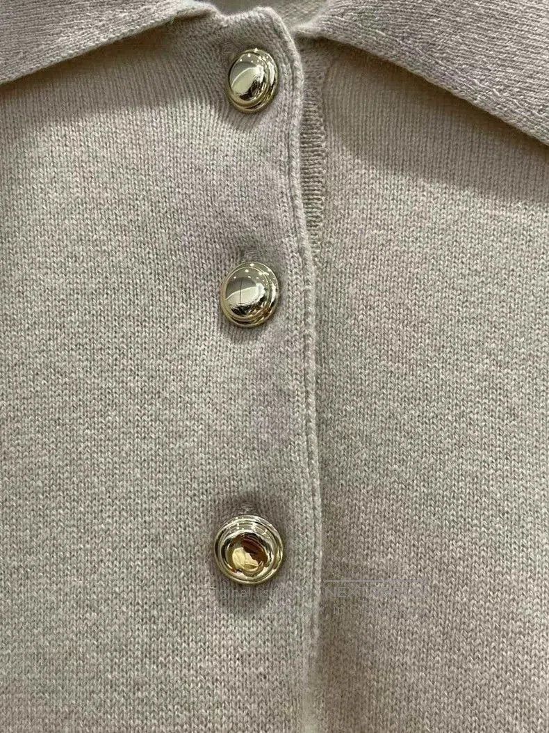 Miu Miu Miu Miu Beige Cashmere Knit Long Sleeve Polo. Size US M / EU 48-50 / 2 - 6 Thumbnail