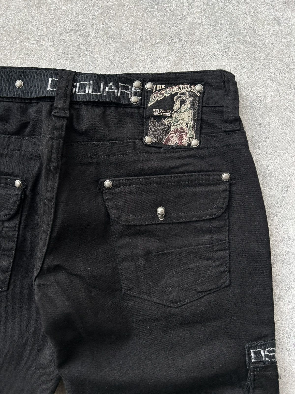 Dsquared2 Vintage 2000s Dsquared2 Black Cargo Pants Metal Skulls Size 27" / US 4 / IT 40 - 1 Thumbnail