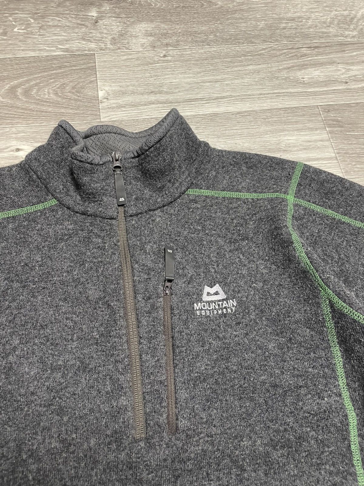 Mountain Equipment Vintage Mountain Equipment Men's Chamonix Half Zip Sweater Size US L / EU 52-54 / 3 - 6 Thumbnail