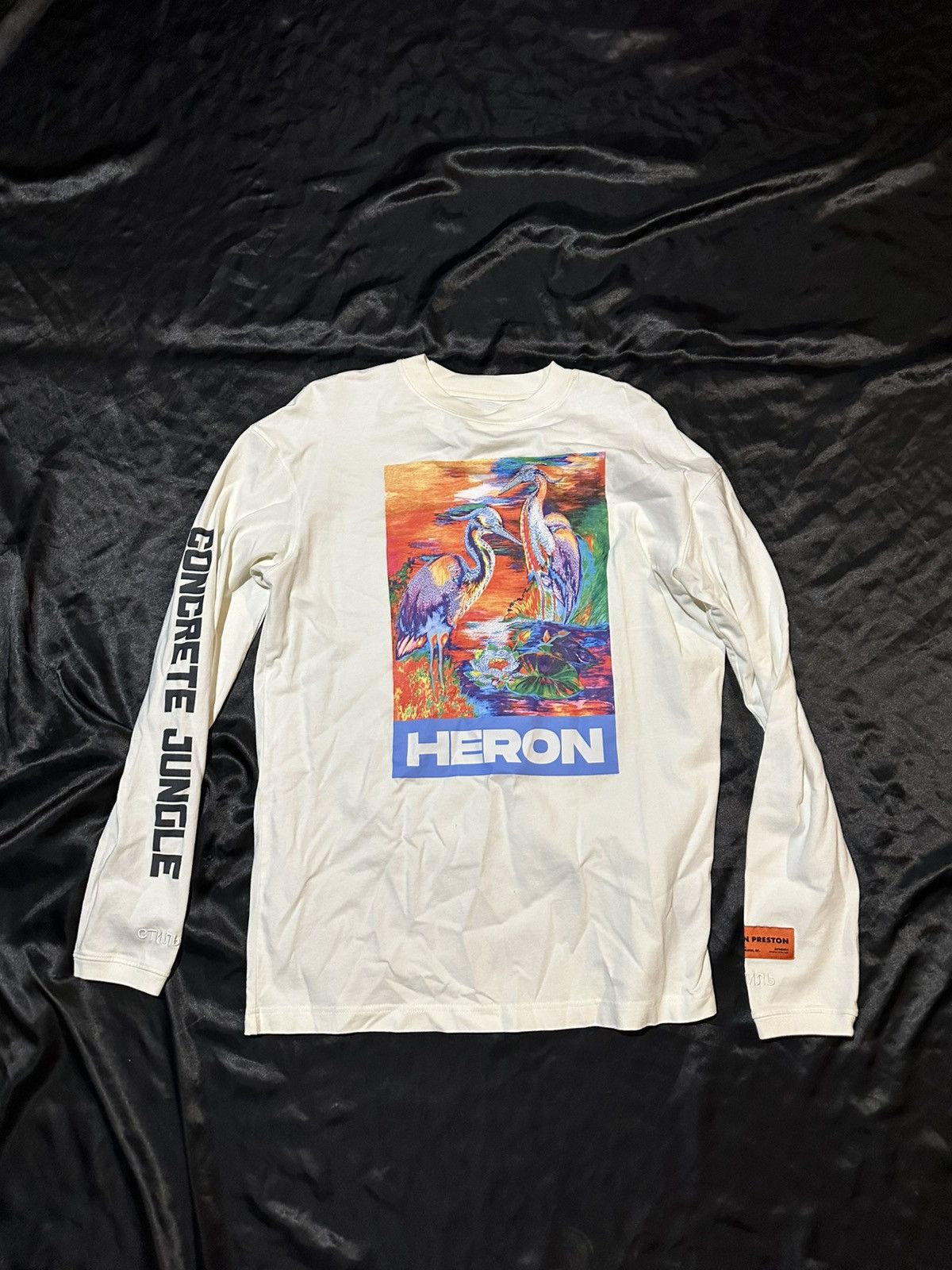 Heron Preston Heron Preston Heron Birds Long Sleeve T-Shirt Size Small Size US S / EU 44-46 / 1 - 1 Thumbnail