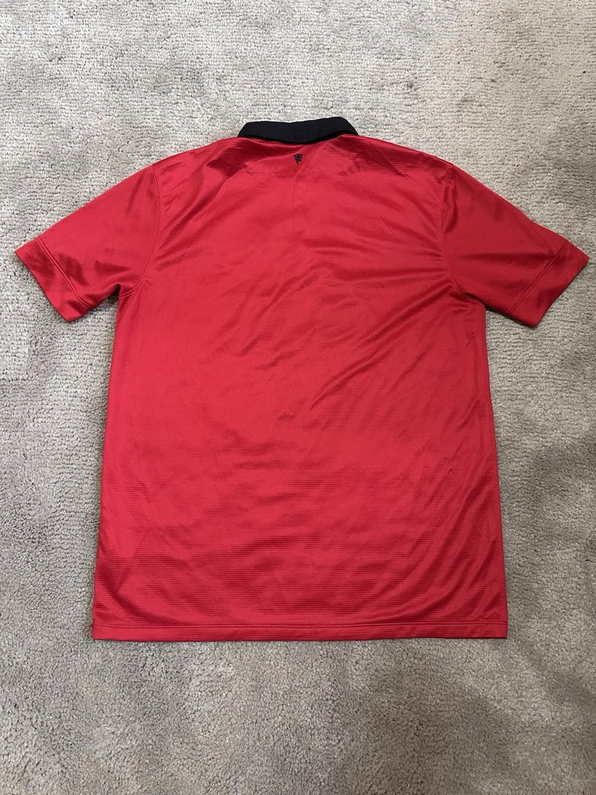 Nike Manchester United 2013/14 Home football shirt Soccer jersey Size US M / EU 48-50 / 2 - 8 Thumbnail