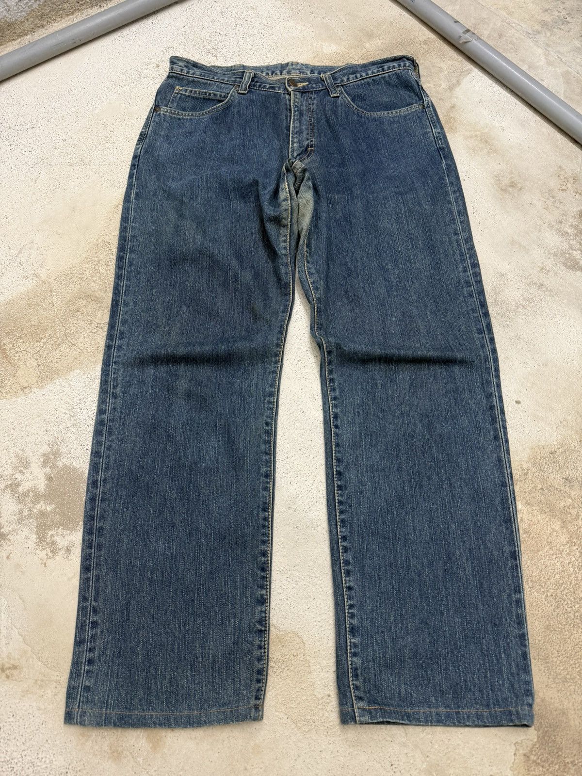 Wrangler Vintage 90s Basic Wrangler Relaxed Fit Denim Pants Size US 33 - 1 Thumbnail