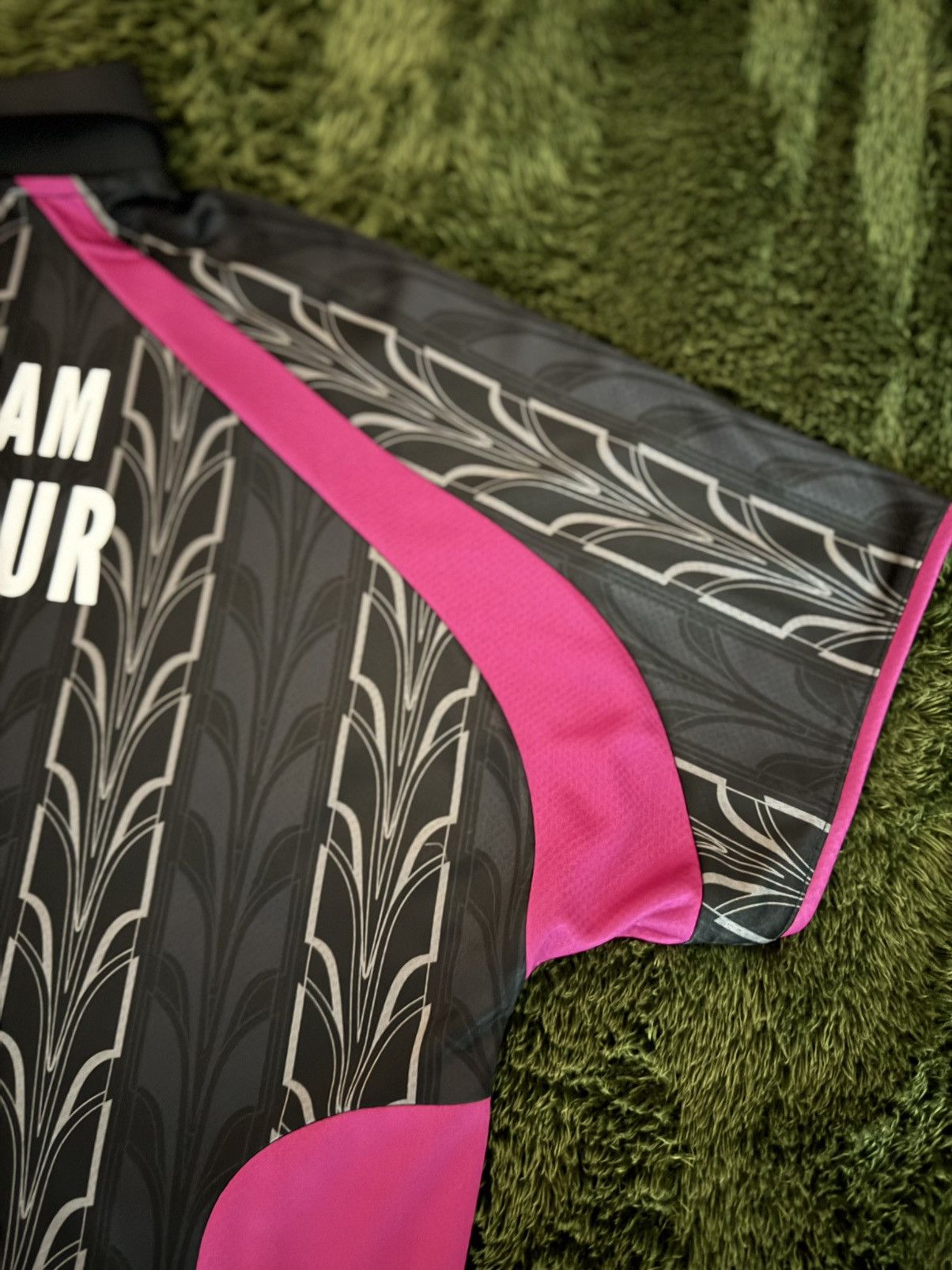 Puma × Skepta [M] Puma x Skepta MAS TIEMPO Collab Jersey Tee Black Size US M / EU 48-50 / 2 - 10 Thumbnail