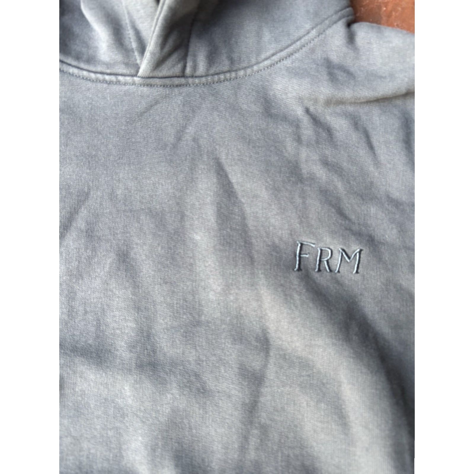 Frame VINTAGE FRAME Embroidered Pullover Hoodie Women Medium Gray Cement FRM Logo Hoodie, Crew Neck, Long Sleeve, Cotton, Activewear, Logo, Designer, 90s? Size M / US 6-8 / IT 42-44 - 7 Thumbnail