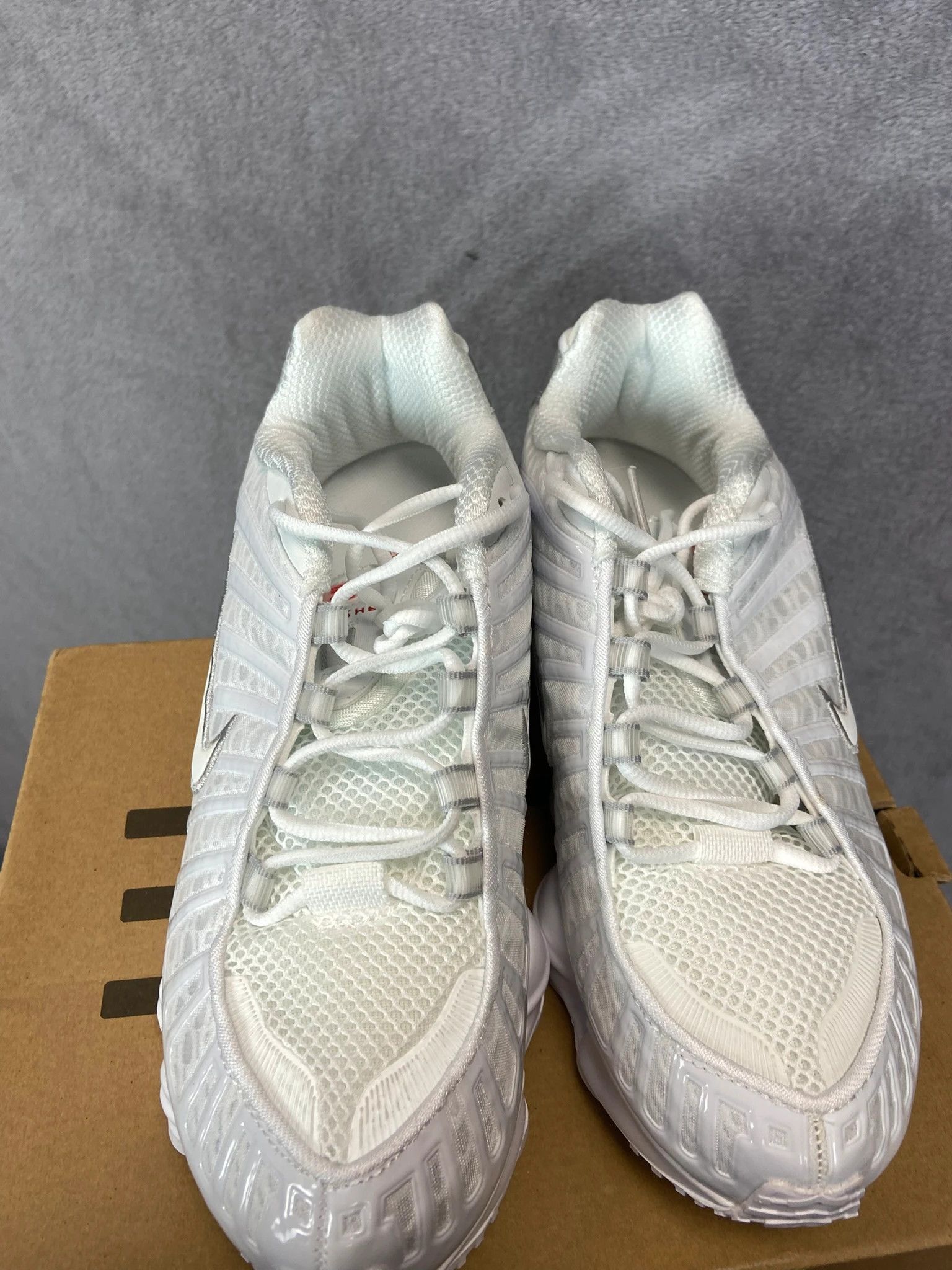 Nike Nike Shox White Sneakers Size 42 Size US 9 / EU 42 - 5 Thumbnail