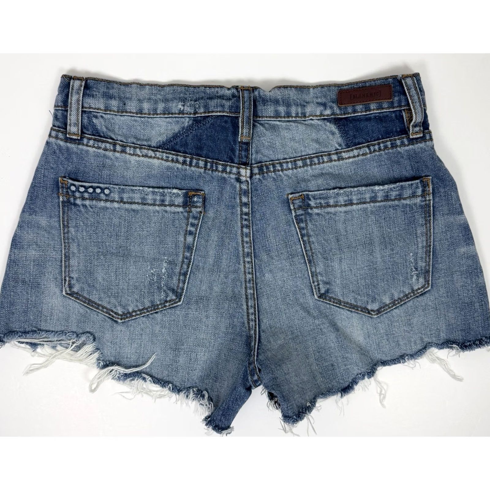 Vintage BLANKNYC Shorts Womens 26 Denim Cut-Off Shorts Patchwork Distressed Booty Short Shirt? Size 26" / US 2 / IT 38 - 2 Thumbnail