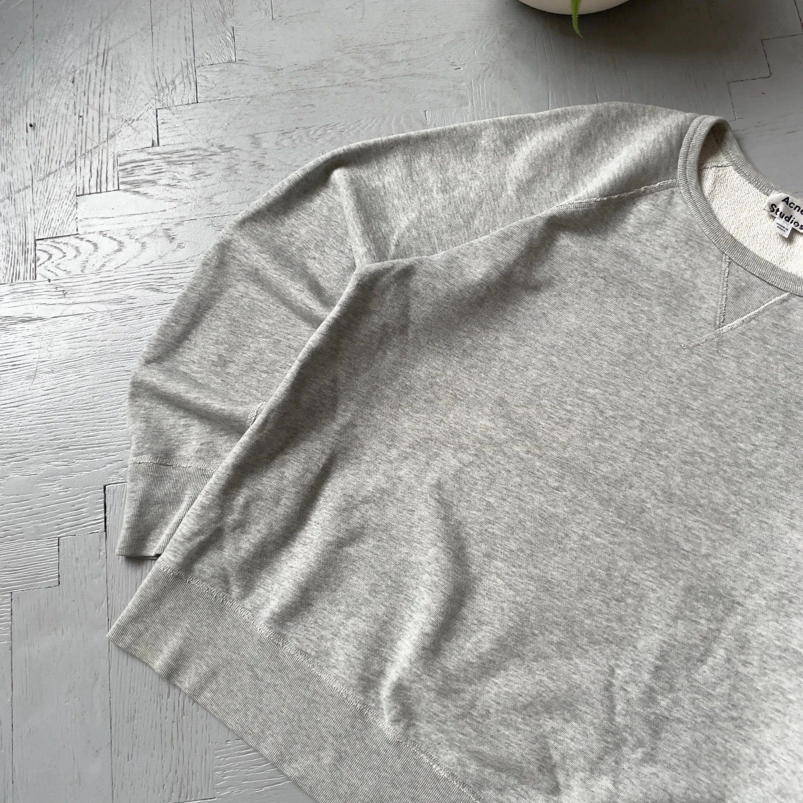 Acne Studios Acne Studios Smiley Face Crewneck Sweatshirt Size US M / EU 48-50 / 2 - 2 Thumbnail