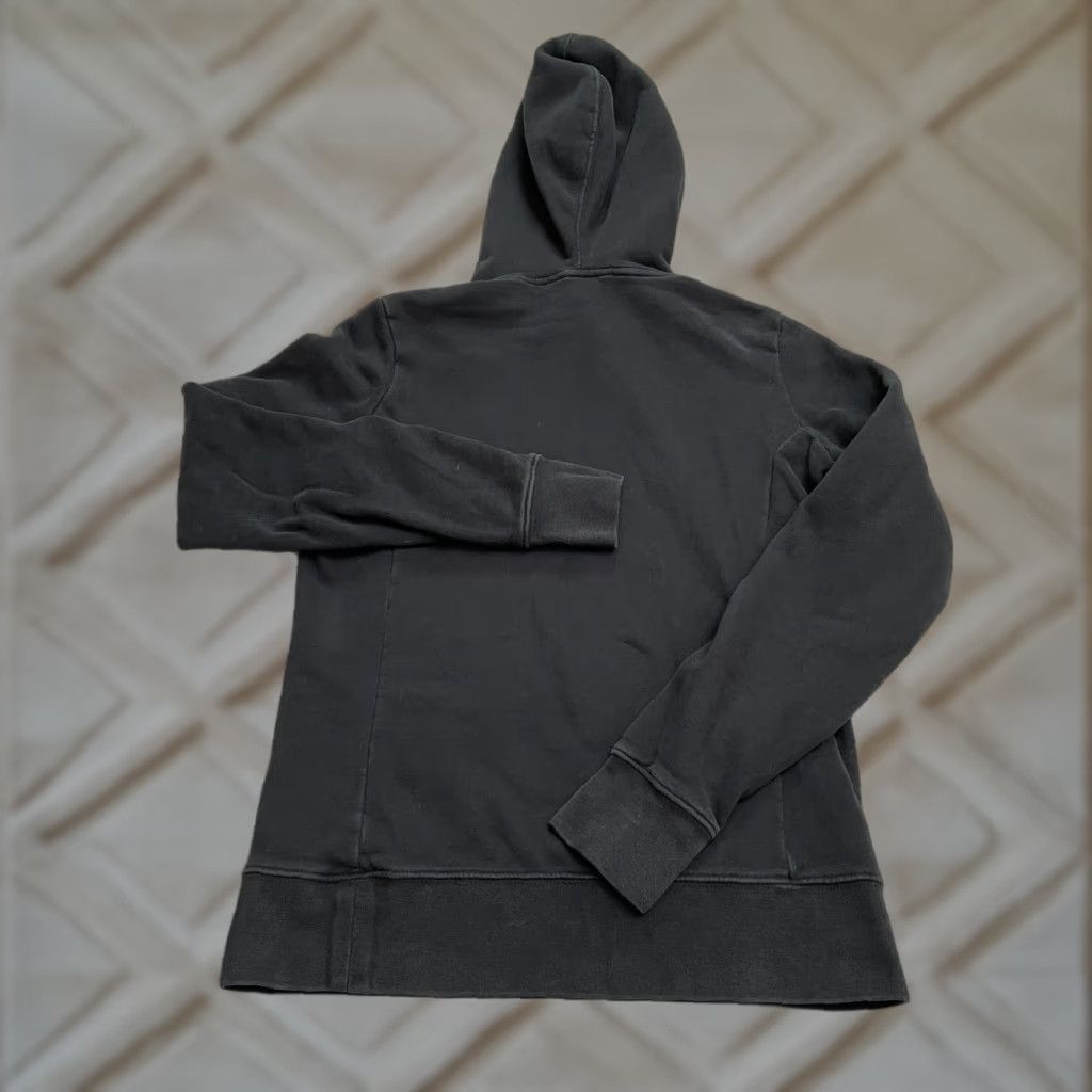 The North Face The North Face Hoodie Womens Small Black Graphic Outdoor Pullover Sweatshirt Size S / US 4 / IT 40 - 1 Thumbnail