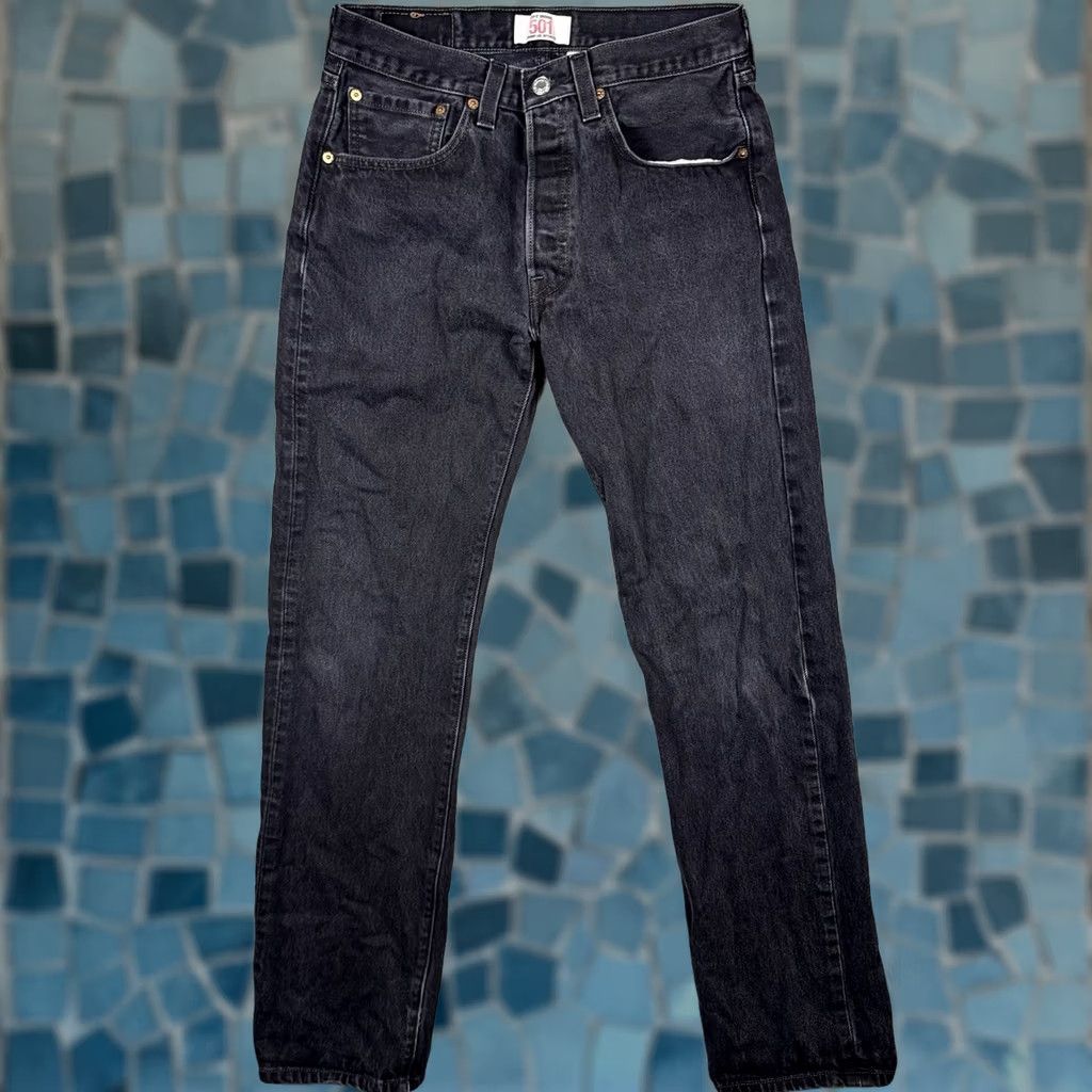 Levi's VINTAGE Levi's 501 XX Jeans Men 30x33 Straight Button Fly Grunge 90s Y2K USA Hood Size US 31 - 1 Thumbnail