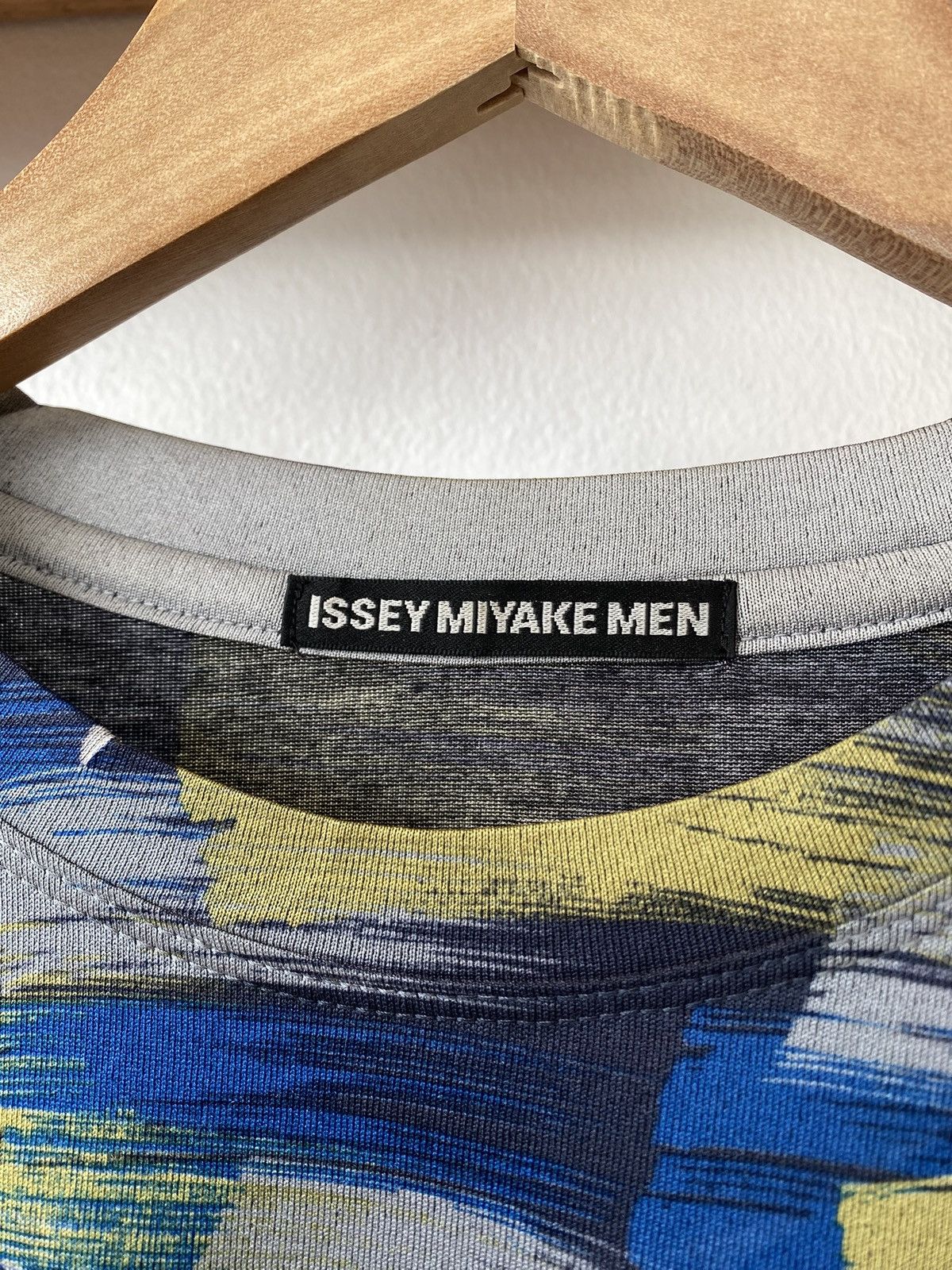 Issey Miyake Issey Miyake Overprinted Tee Size US M / EU 48-50 / 2 - 2 Thumbnail