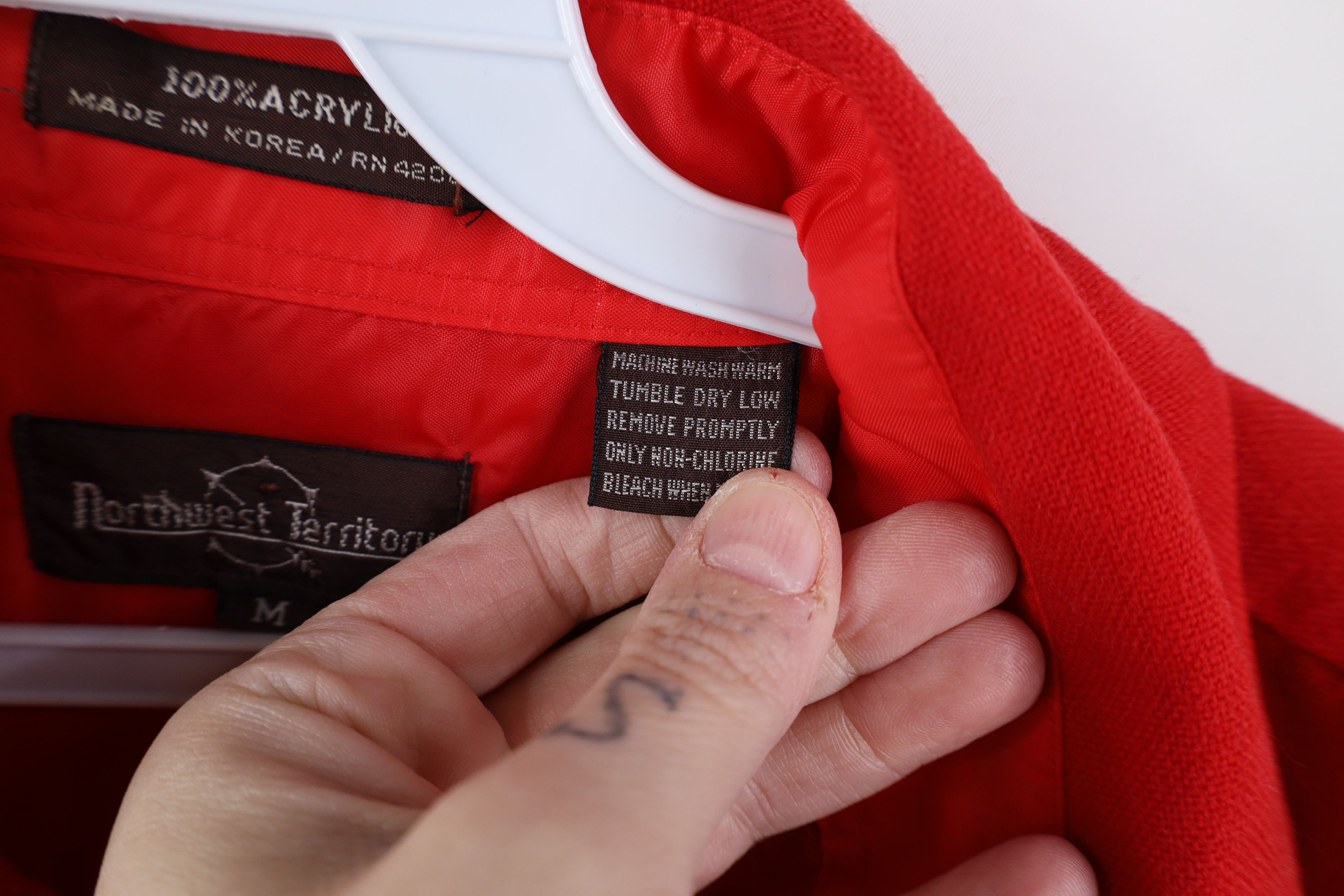 Vintage Vintage 90s Streetwear Pocket Knit Collared Button Shirt Red Size US M / EU 48-50 / 2 - 7 Thumbnail