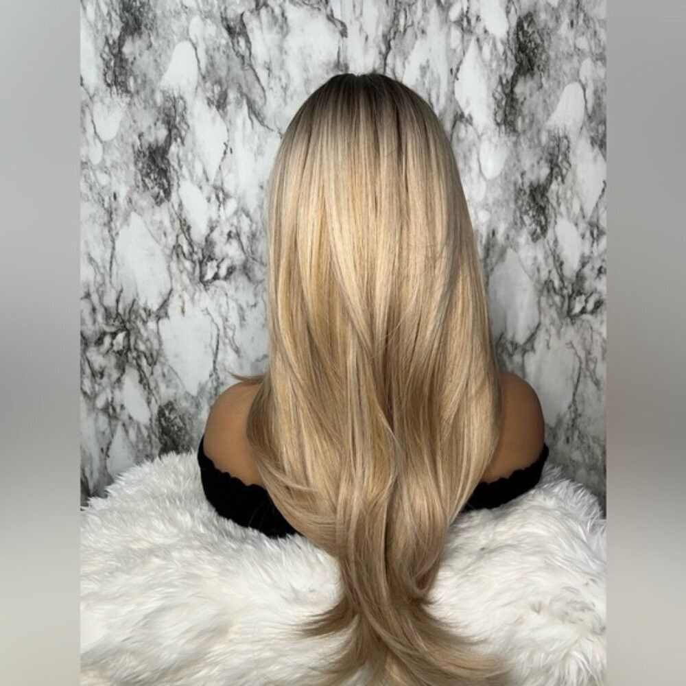 Other 20 In Layered Dark roots Blonde Side Bangs Wig Size ONE SIZE - 3 Thumbnail