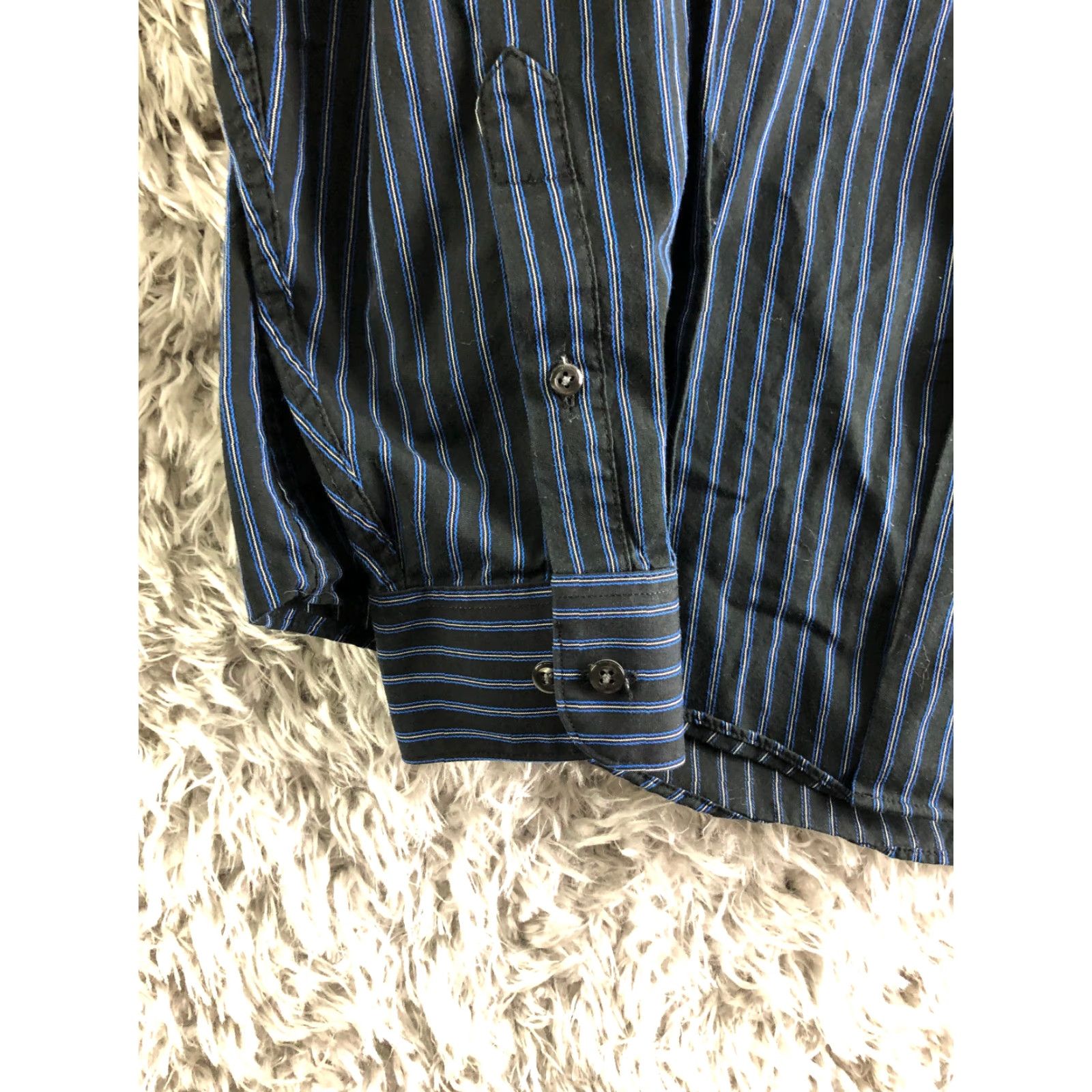 Arrow Arrow Shirt XL Blue Striped Mens Long Sleeve Spread Collar Wrinkle Free Button-Up Regular Fit Apparel Size US XL / EU 56 / 4 - 2 Thumbnail