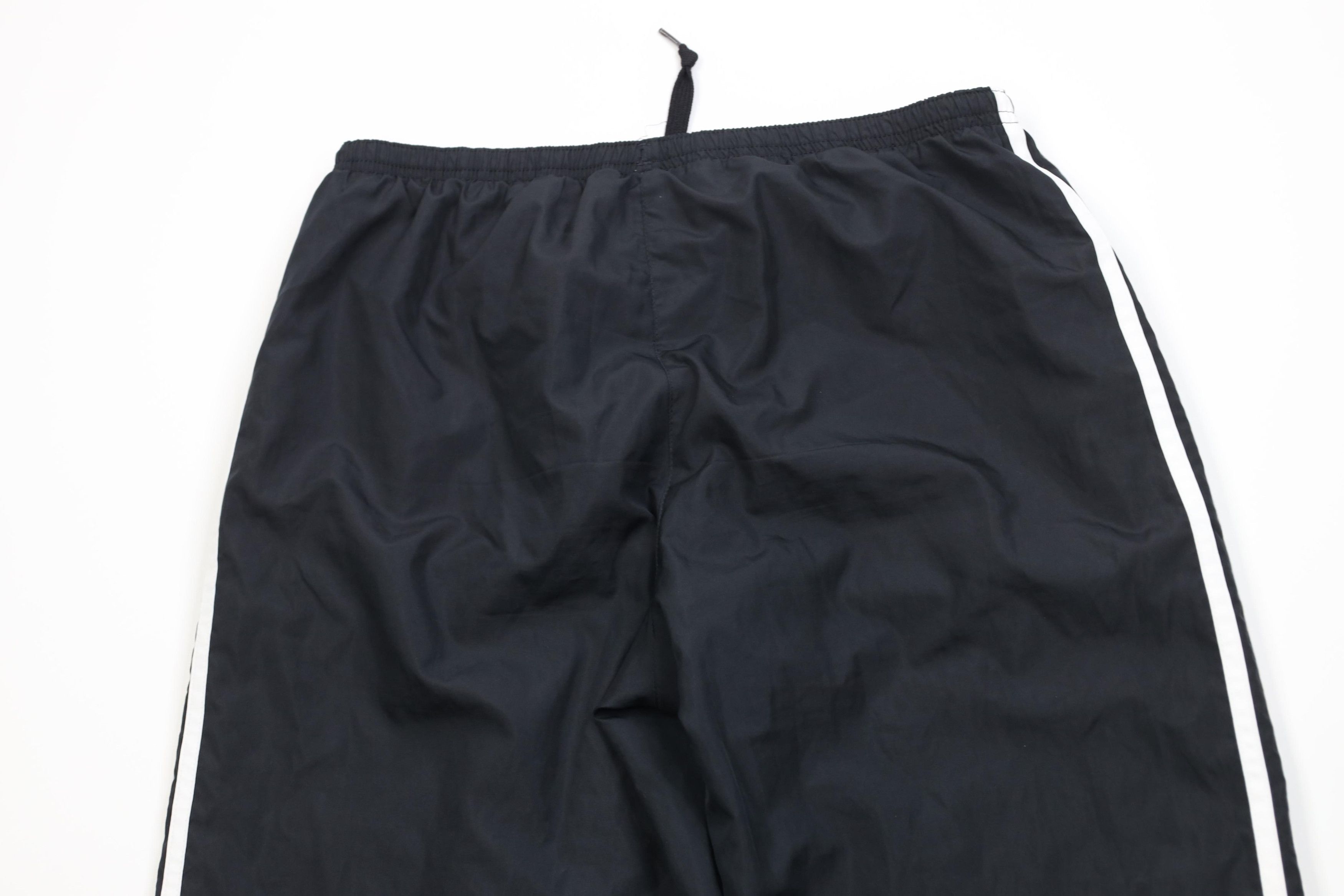 Adidas Vintage Y2K 2006 Adidas Lined Windbreaker Pants Black Size US 34 / EU 50 - 12 Thumbnail