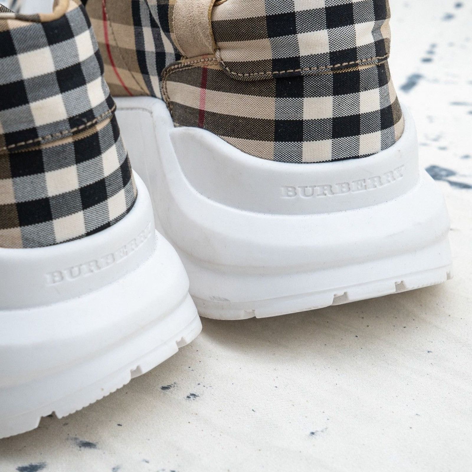 Burberry Burberry men’s check monogram vintage logo sneakers Size US 9.5 / EU 42-43 - 8 Thumbnail