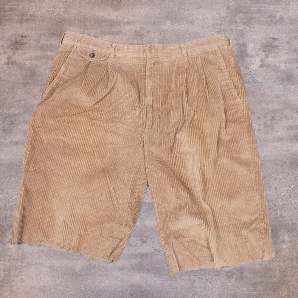 Vintage Vintage 1980’s Baggy Relax Fit Wide Legged Courodry Shorts Size US 38 / EU 54 - 1 Thumbnail