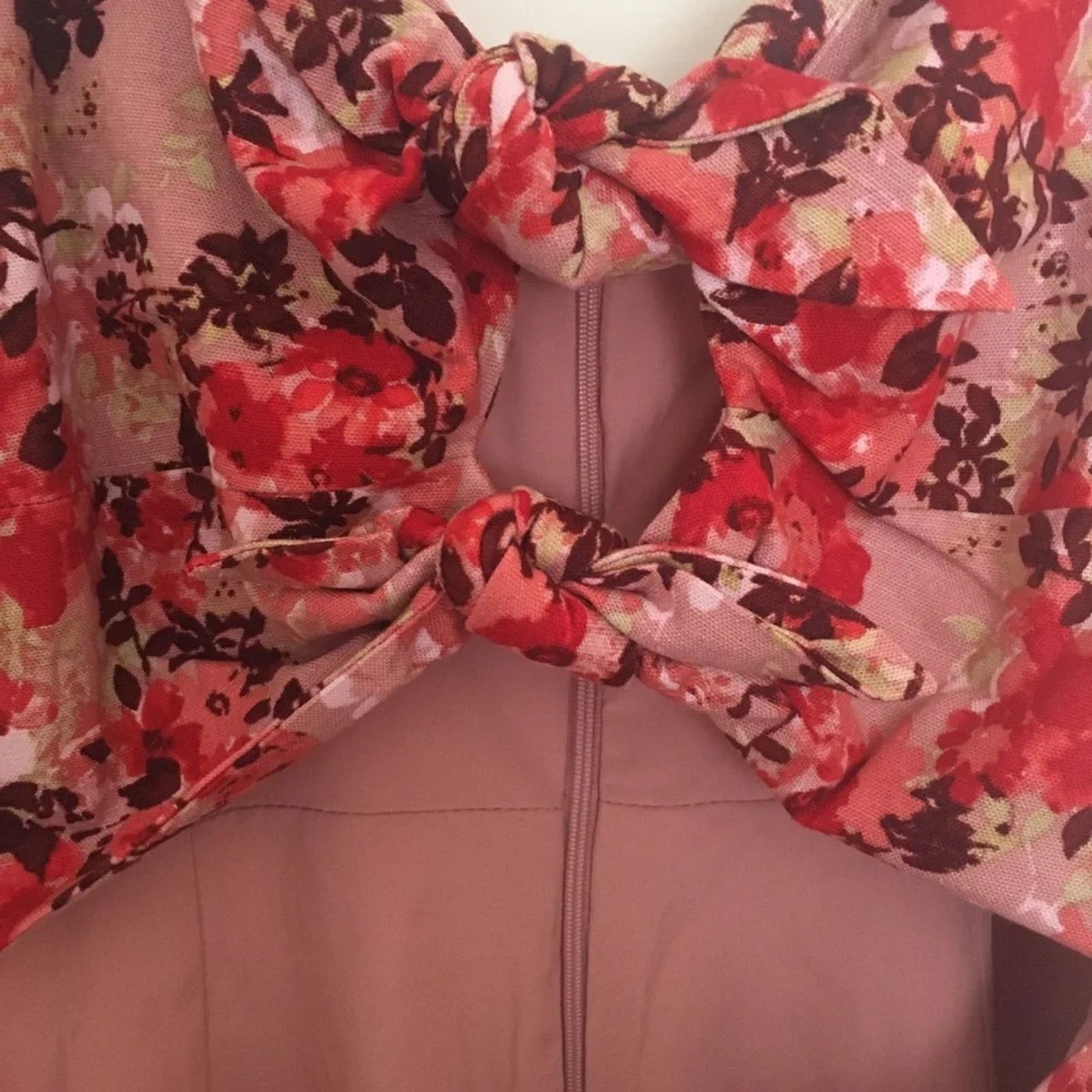 The Unbranded Brand WAYF Victoria knotted cami knee length dress, size medium Size M / US 6-8 / IT 42-44 - 6 Thumbnail