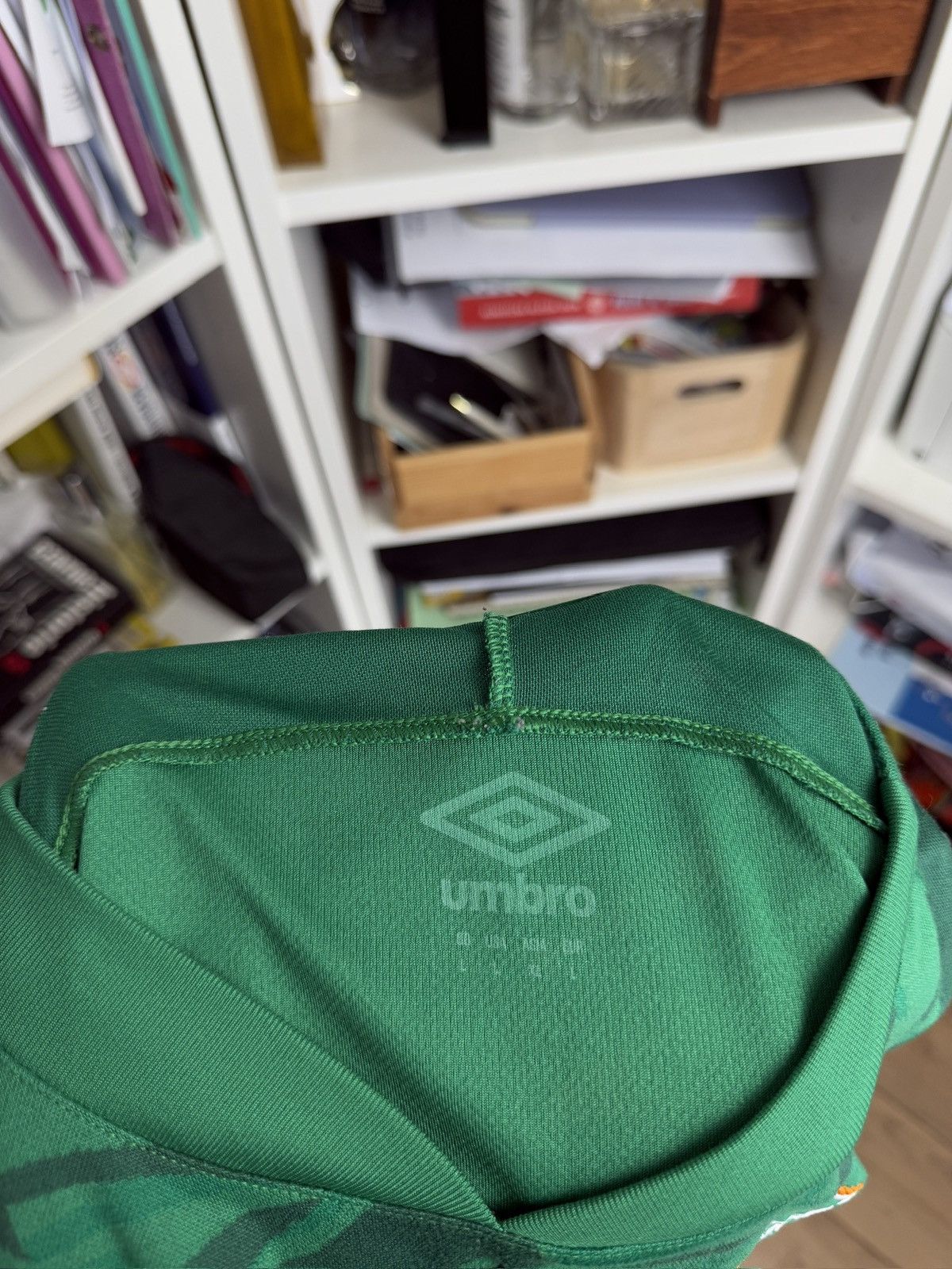 Umbro × Vintage Umbro Ireland 2022 home football soccer jersey t-shirt L Size US L / EU 52-54 / 3 - 5 Thumbnail