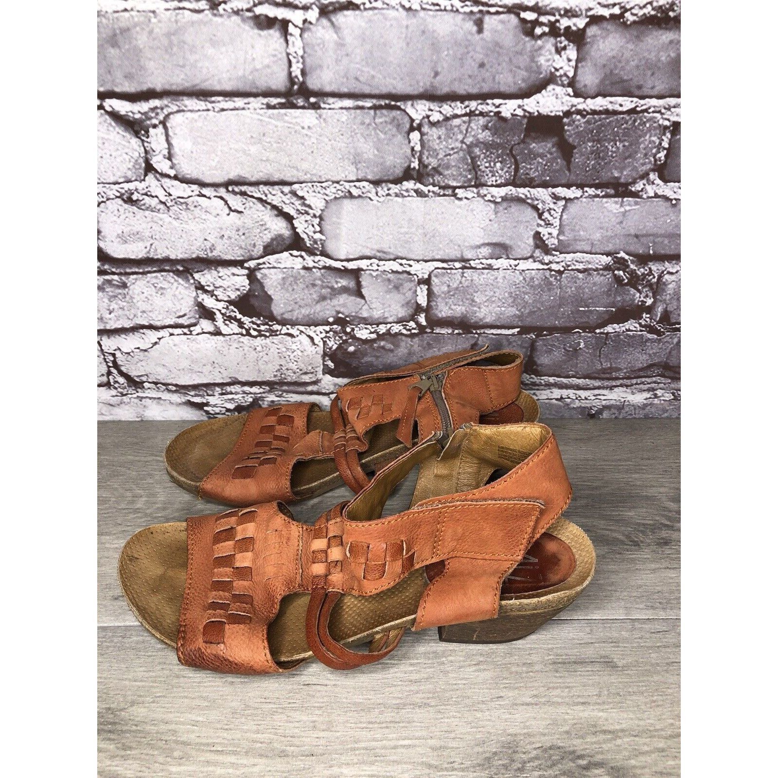 Other Miz Mooz Orange Leather Side Zipper Strap Heeled Sandals Wom Size US 10.5 / IT 40.5 - 6 Thumbnail
