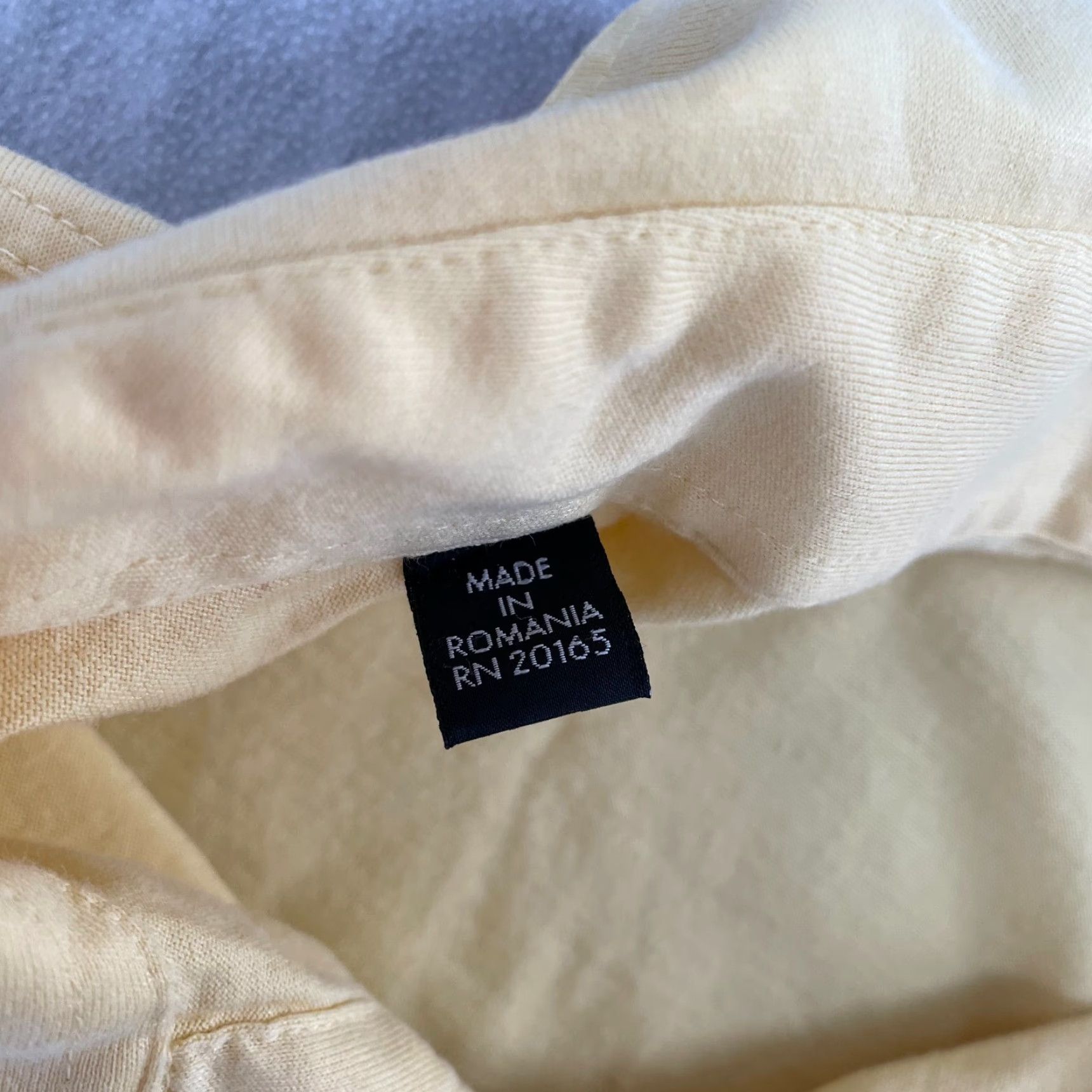Vintage VINTAGE Maus Hoffman Polo Shirt Men XL Yellow Short Sleeve Pocket Classic Casual Preppy 80s-90s Mens XL Size US XL / EU 56 / 4 - 5 Thumbnail