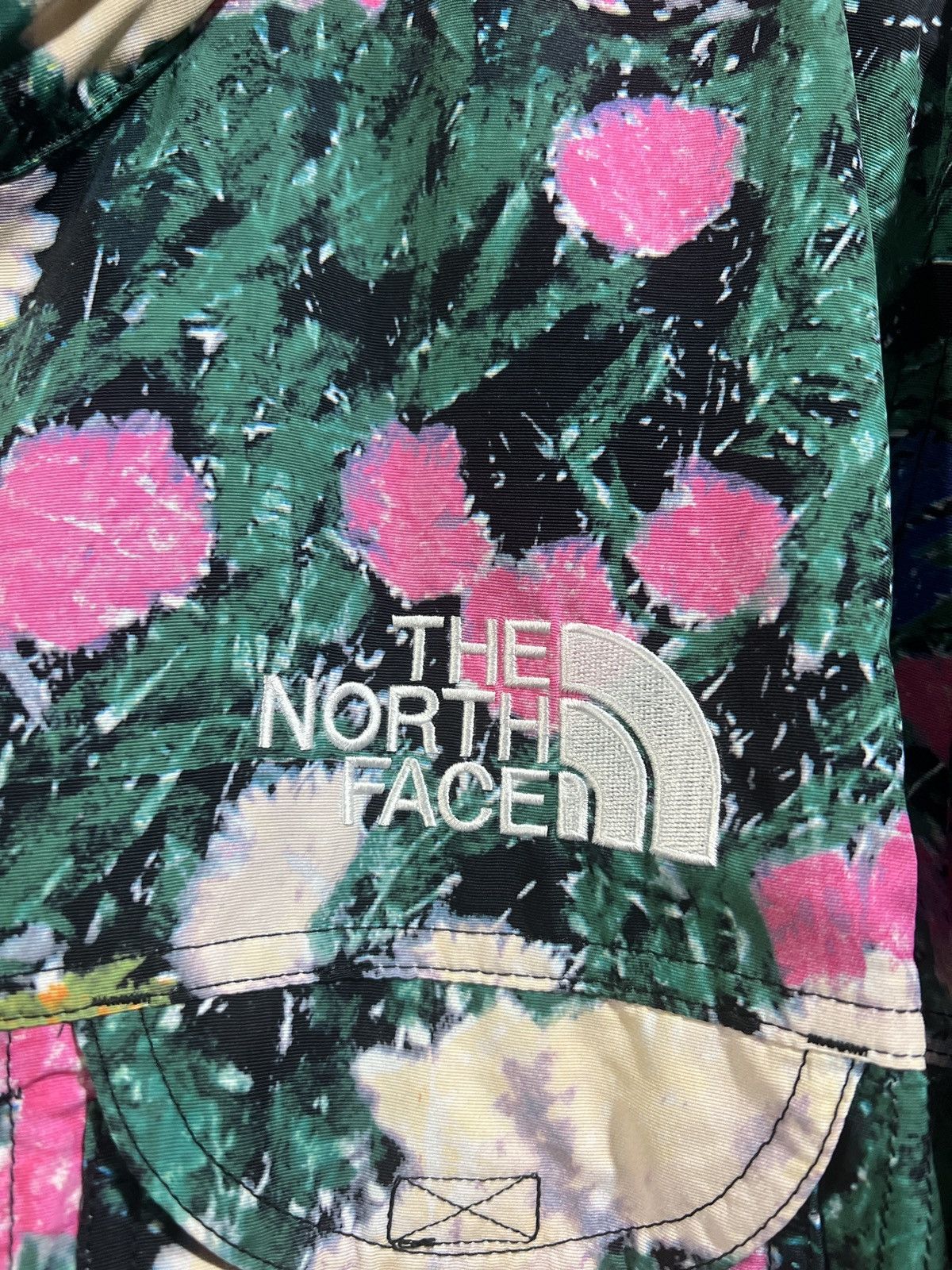 Supreme Supreme the north face jacket Size US L / EU 52-54 / 3 - 2 Thumbnail