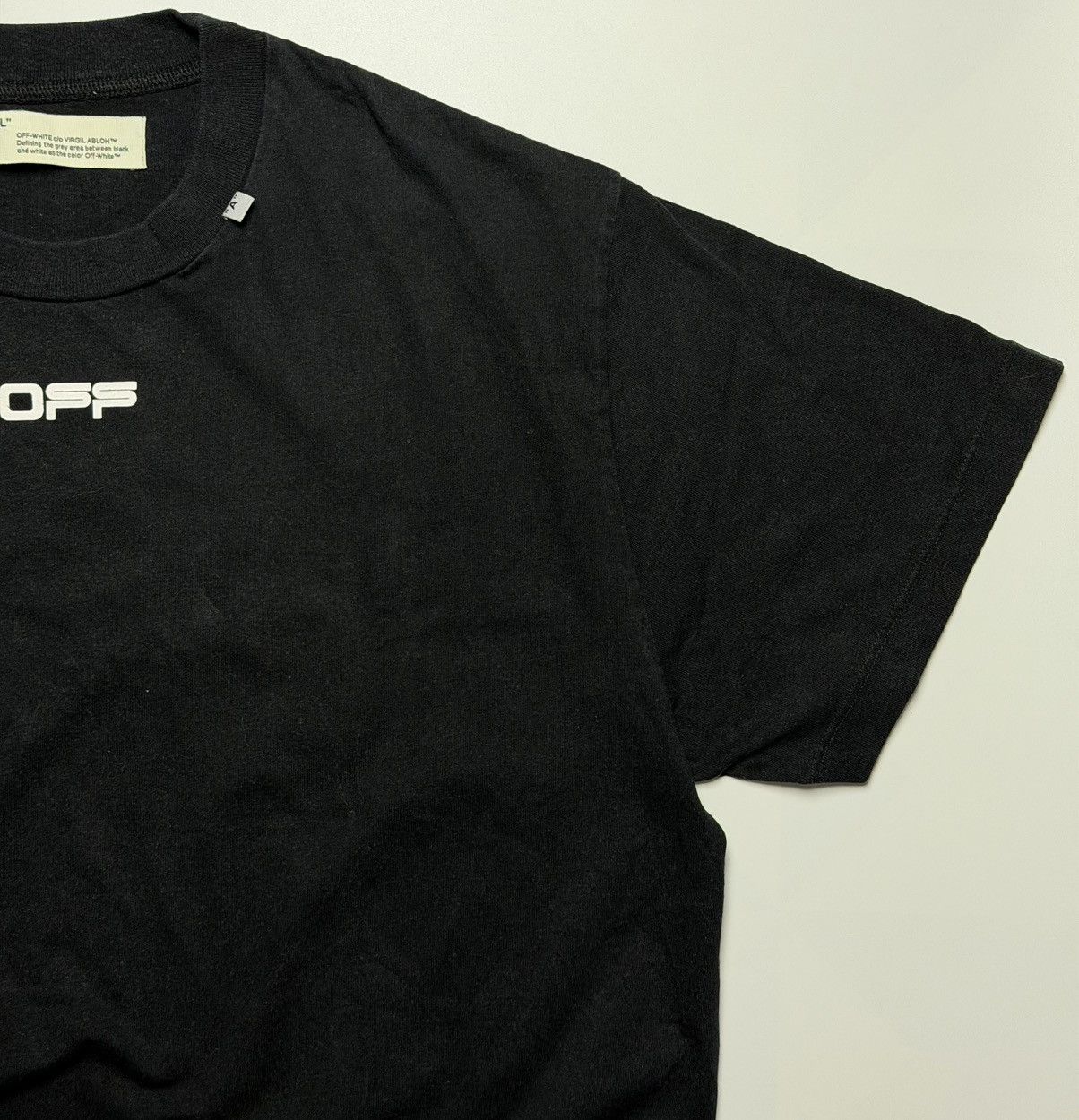 Off-White Off White - Caravaggio T-shirt Size US L / EU 52-54 / 3 - 10 Thumbnail