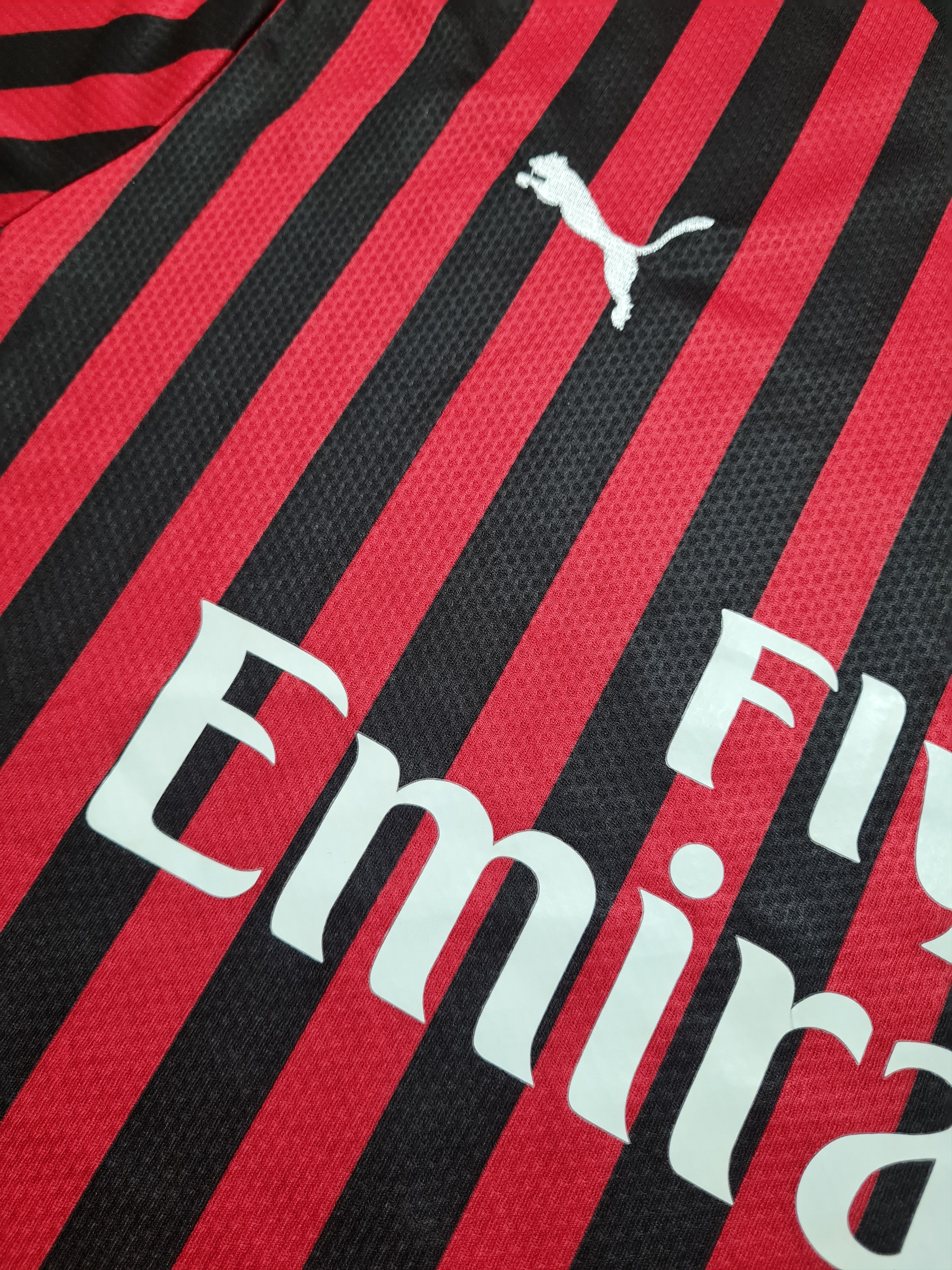 Puma MILAN 2019-2020 HOME FOOTBALL SHIRT PUMA 754419-06 Size US XL / EU 56 / 4 - 14 Thumbnail