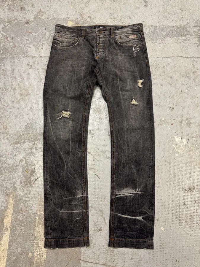Dolce & Gabbana 2000s Dolce & Gabbana Grey Distressed Denim Jeans Size US 34 / EU 50 - 1 Thumbnail