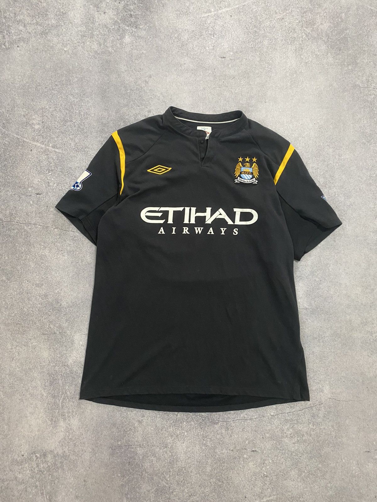 Umbro Manchester City 2009/10 Away Shirt Soccer Jersey