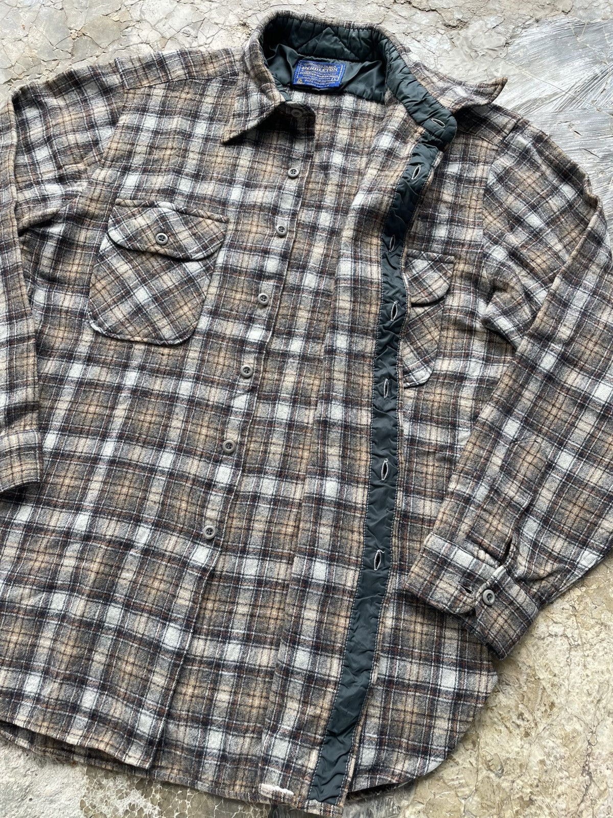 Pendleton Vintage 70’s Pendleton Wool shirt Size US L / EU 52-54 / 3 - 4 Thumbnail