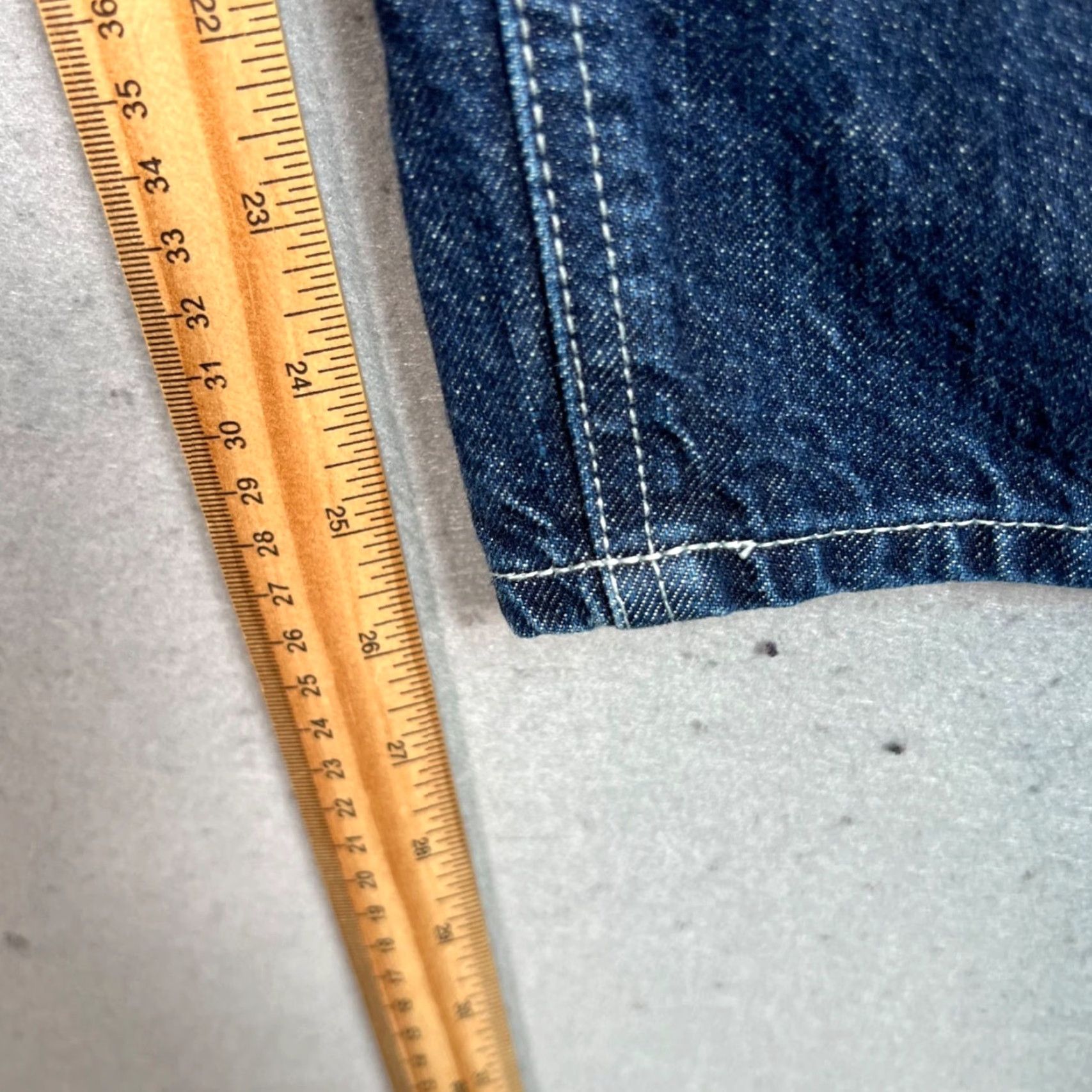 Uniqlo Uniqlo U Womens Size 25 High-Waist Straight-Leg Denim Jeans Blue Size 42" / US 20 - 7 Thumbnail