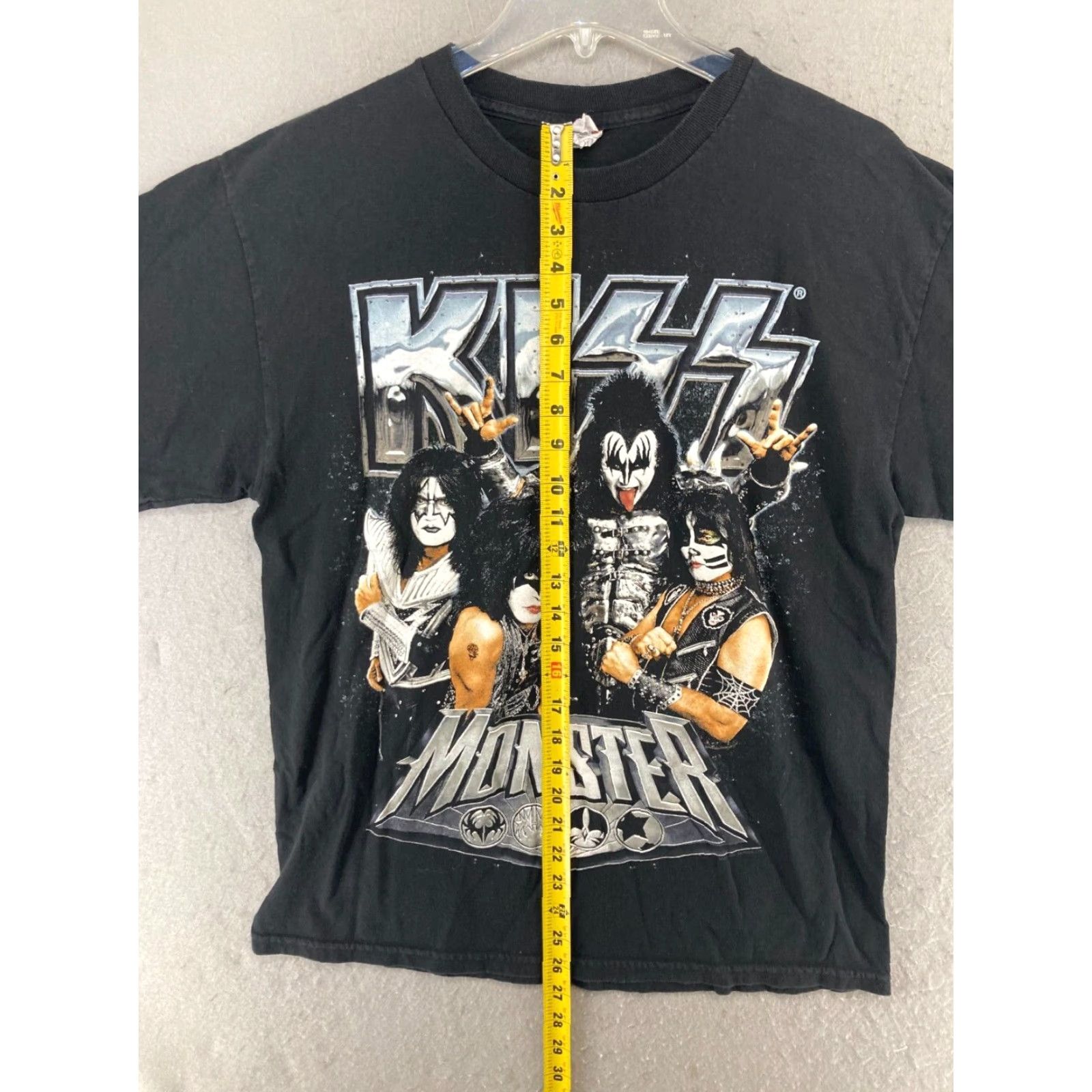 Vintage Kiss Monster Graphic Print T-Shirt Large Black Rock 40 Years 2013 Mens Size US L / EU 52-54 / 3 - 3 Thumbnail