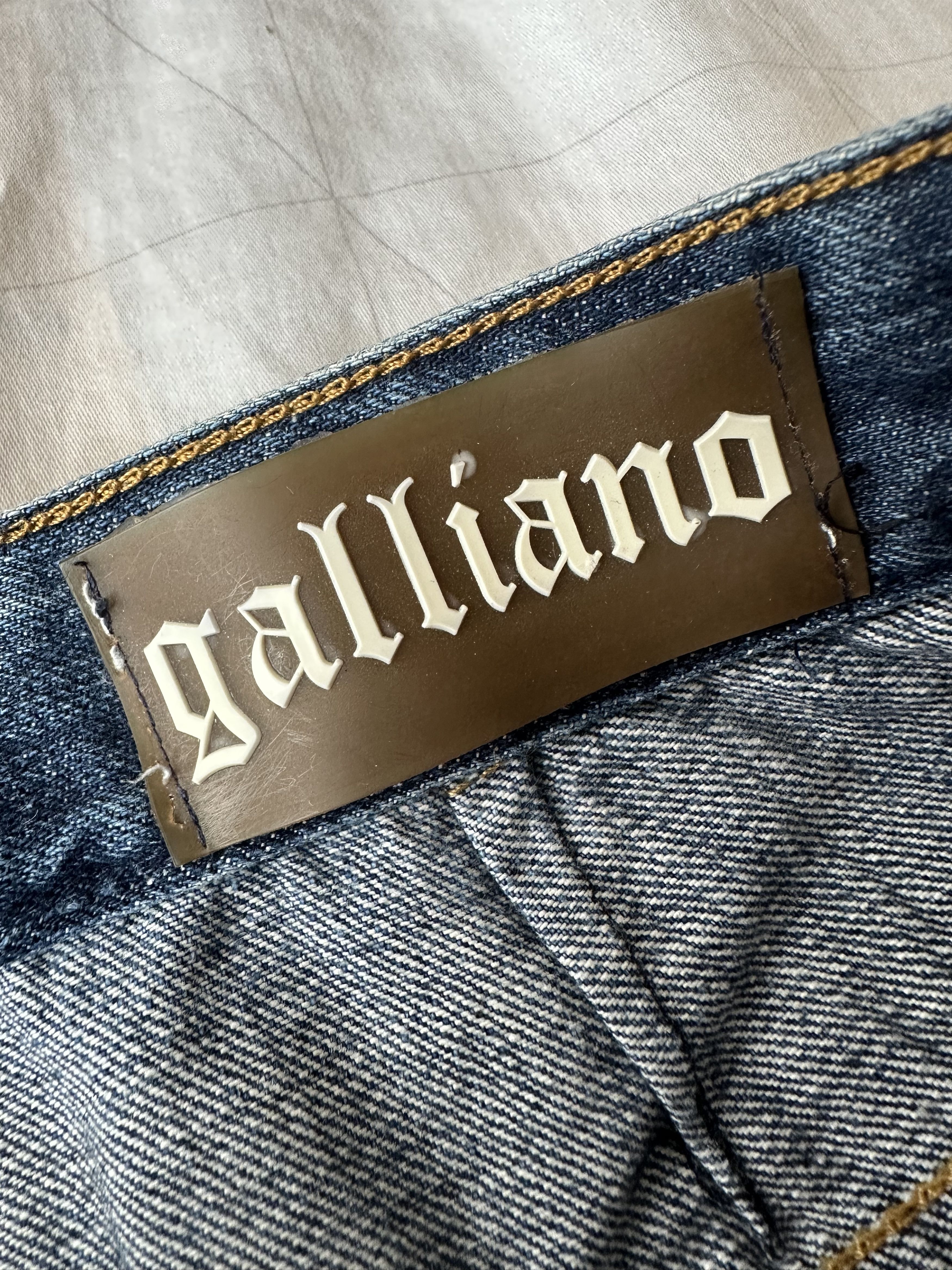 John Galliano Galliano Newspaper Skinny Denim Vintage Y2K Size US 34 / EU 50 - 7 Thumbnail