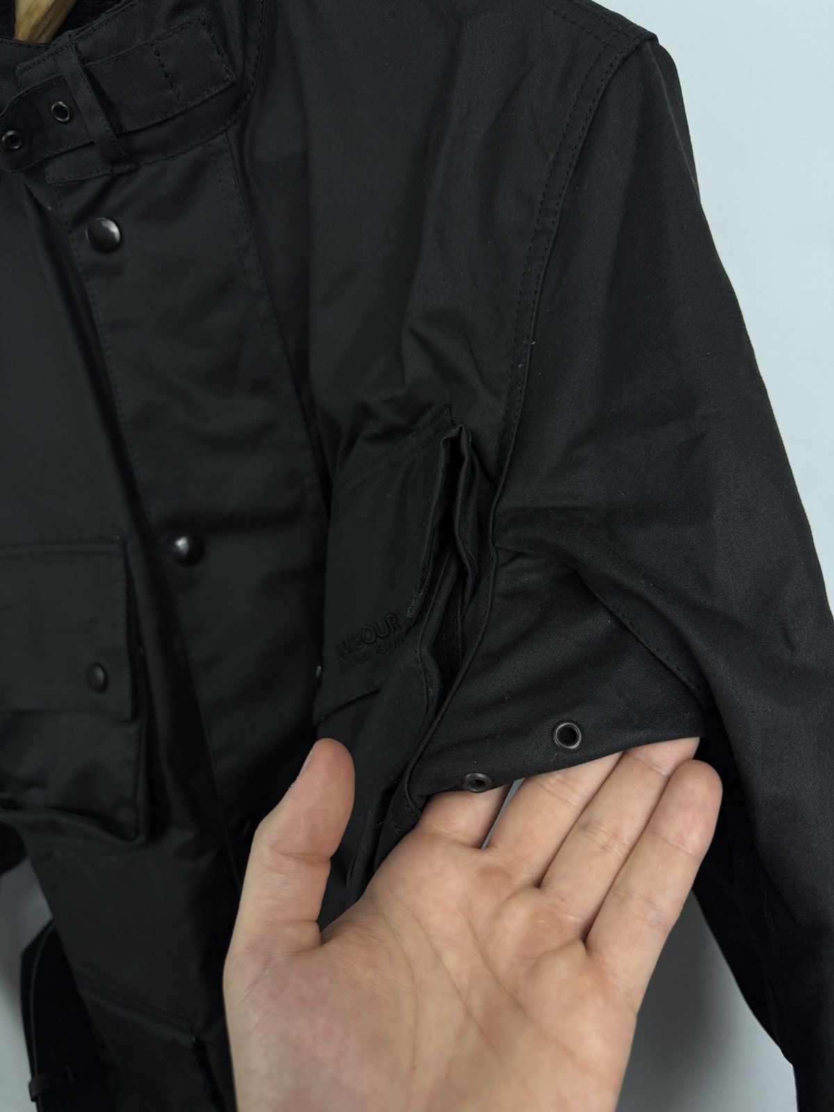 Barbour 🏴󠁧󠁢󠁥󠁮󠁧󠁿❗️NEW Barbour International A7 Wax Jacket Reflective Retro Size US M / EU 48-50 / 2 - 19 Thumbnail