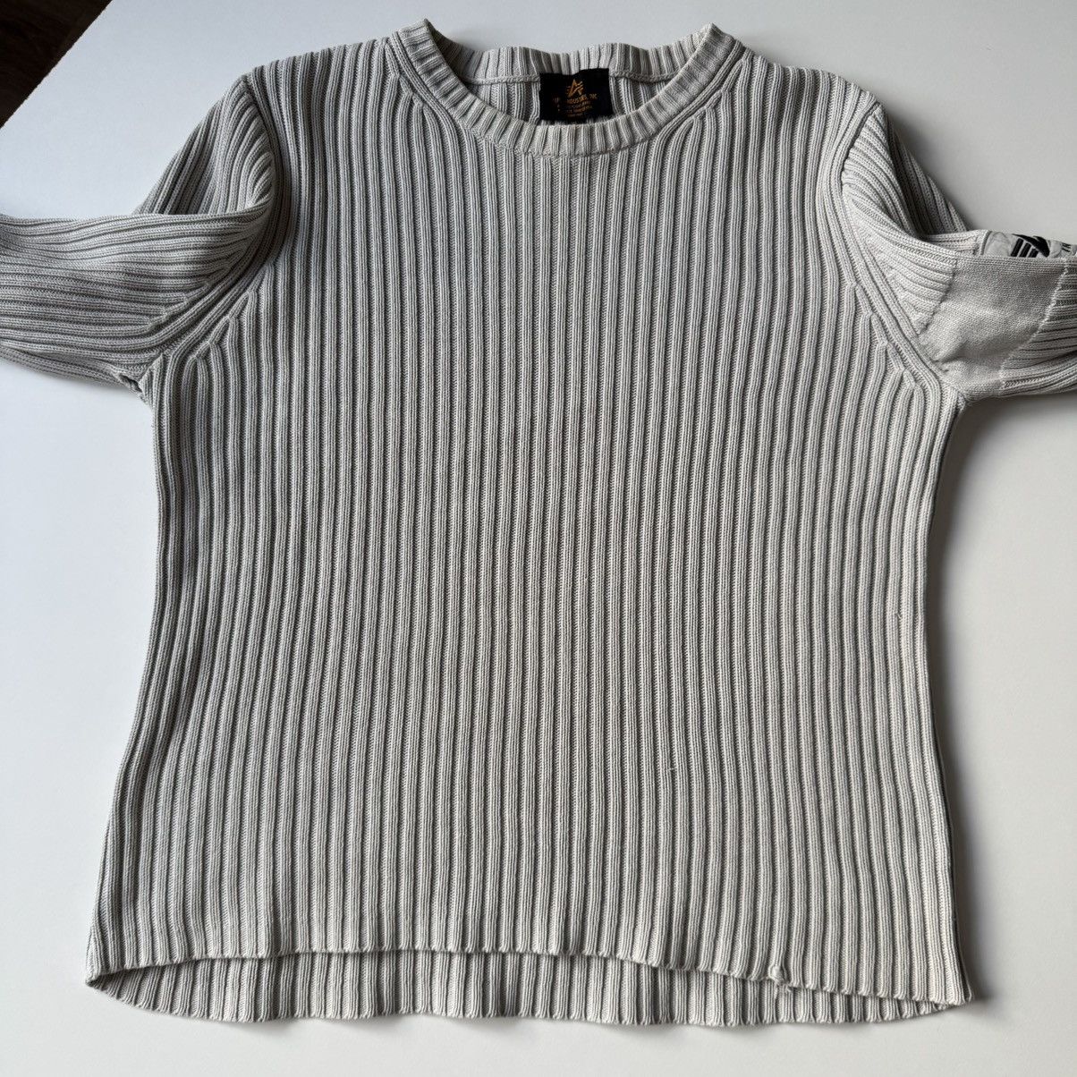 Alpha Industries × Japanese Brand × Vintage Vintage Alpha Industries Ribbed Embroidered Logo 90s Sweater Size US XL / EU 56 / 4 - 12 Thumbnail