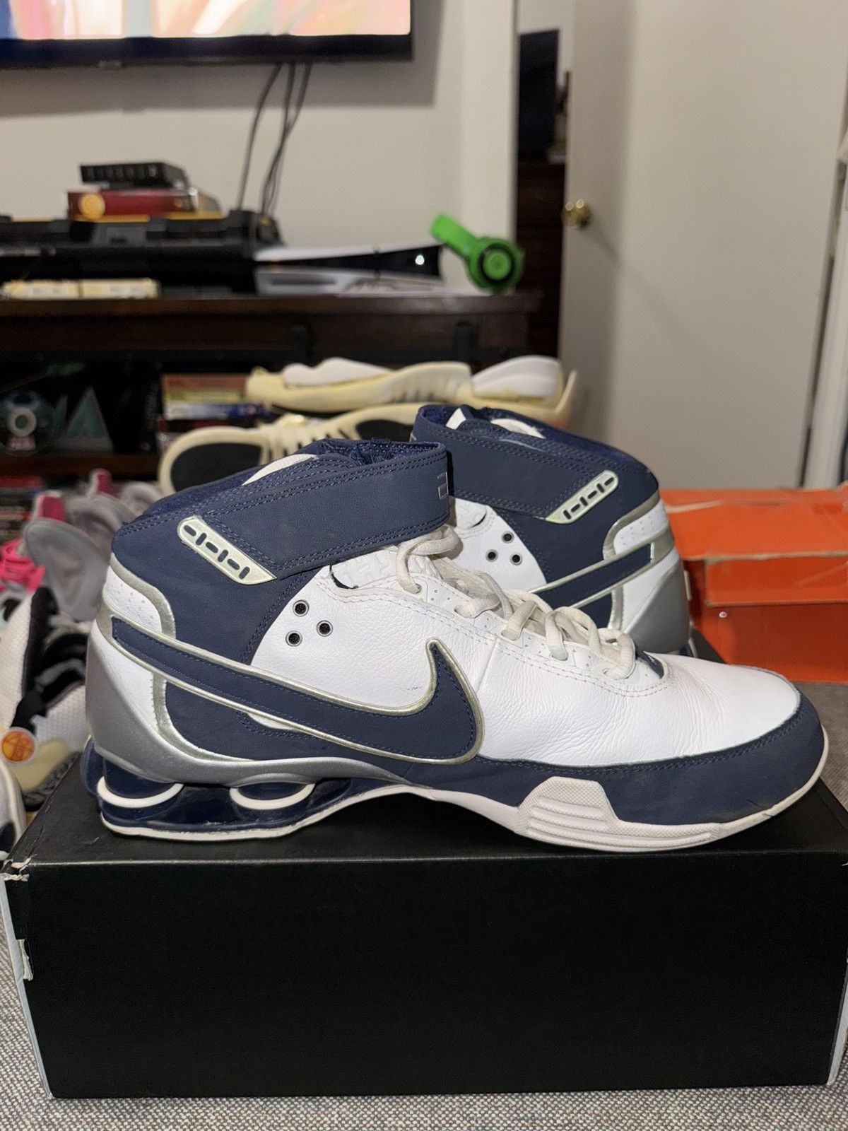 Nike Nike Shox Family Size US 11.5 / EU 44-45 - 6 Thumbnail