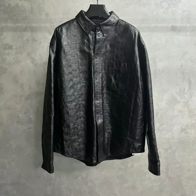 Balenciaga Balenciaga size 44 Black leather jacket with full logo Size US M / EU 48-50 / 2 - 1 Thumbnail