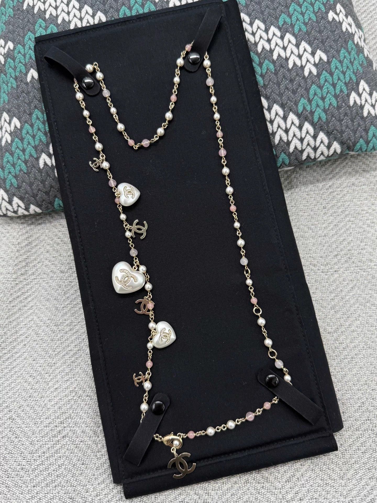 Chanel Chanel Heart Waist Chain Worn as Necklace Like New Size ONE SIZE - 1 Thumbnail