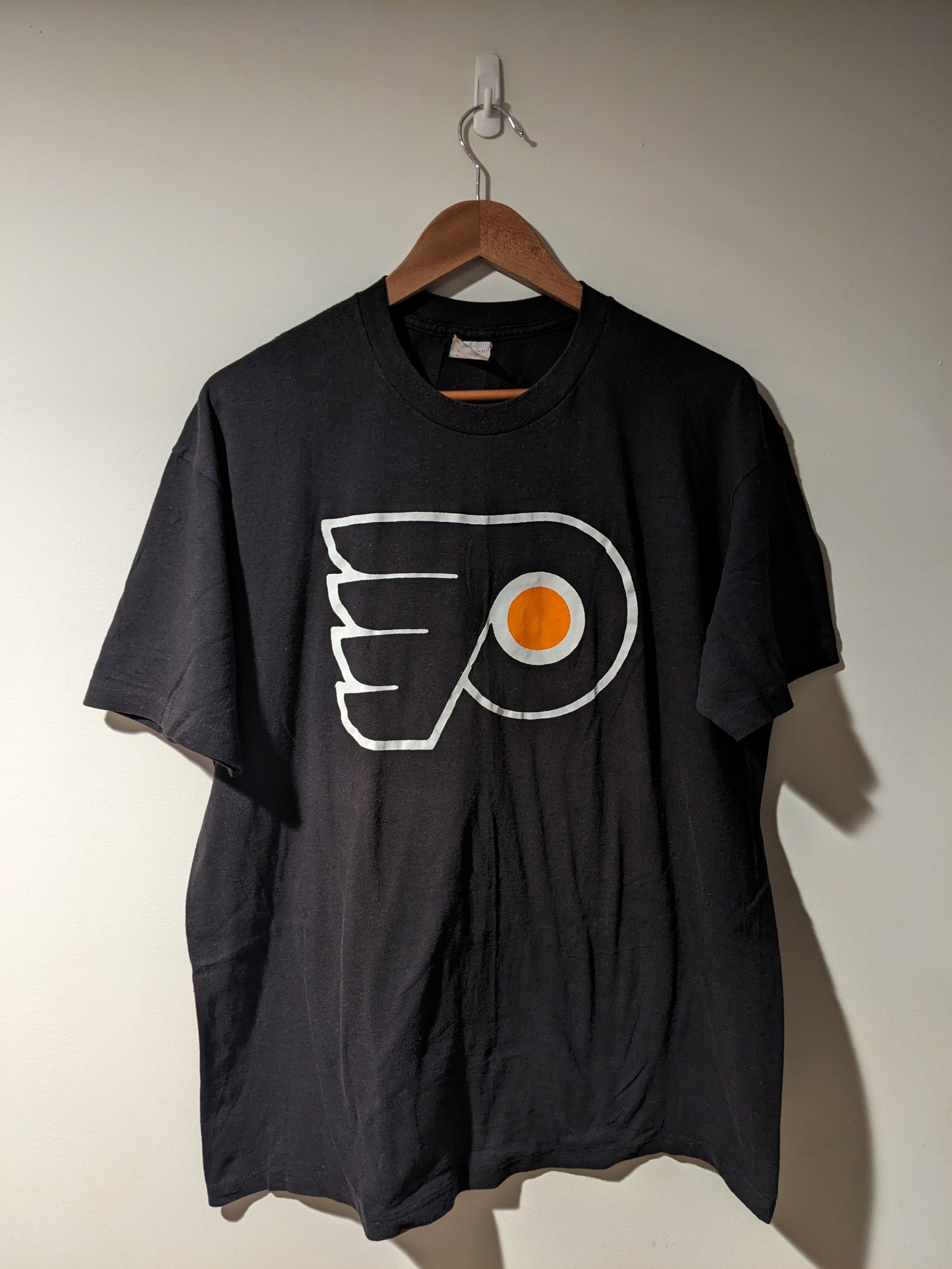 NHL Vintage 1980s Philadelphia Flyers Logo NHL Hockey T-Shirt Size US XXL / EU 58 / 5 - 1 Thumbnail