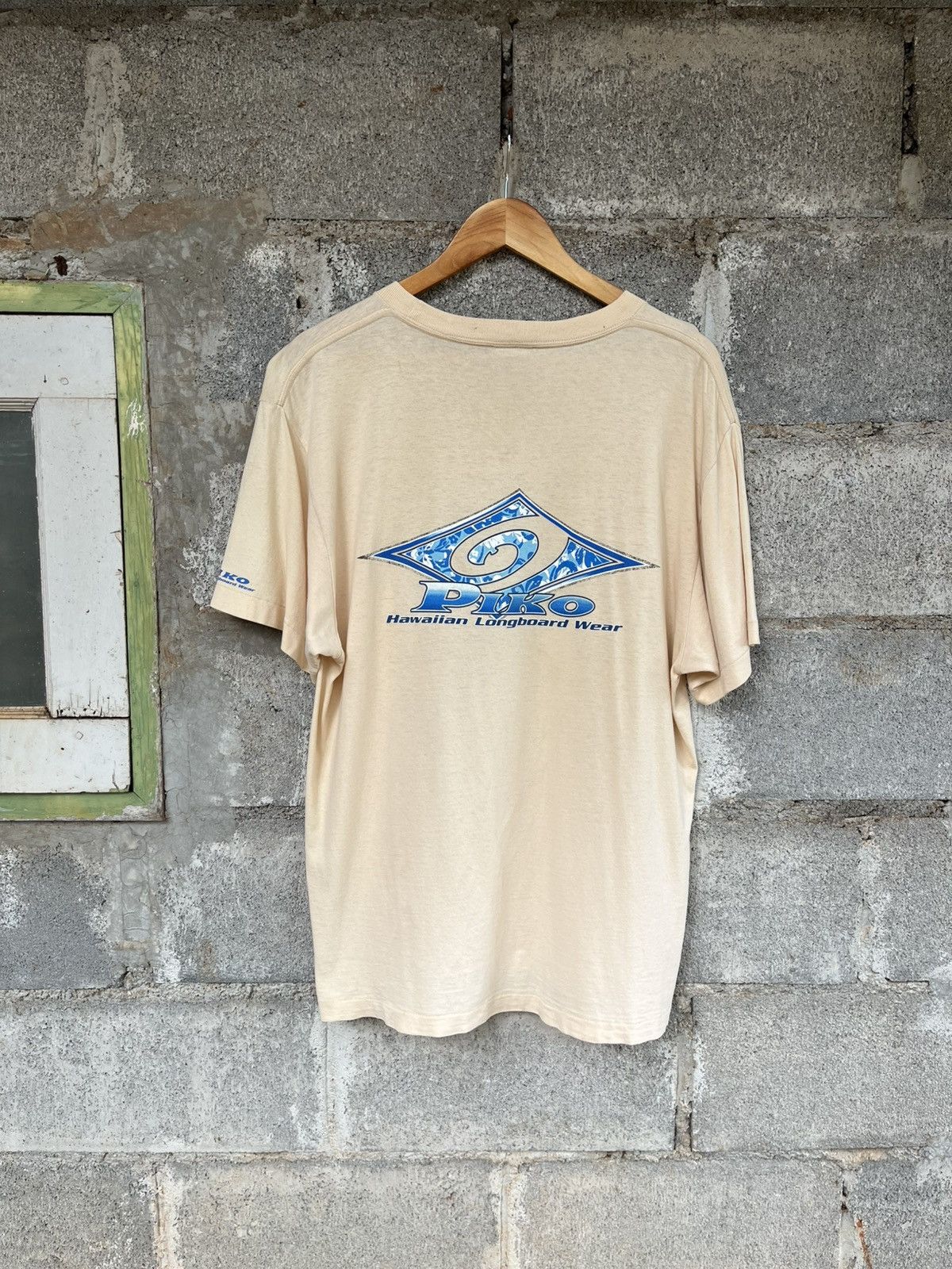 Band Tees Piko tee 90s’ Size US L / EU 52-54 / 3 - 1 Thumbnail