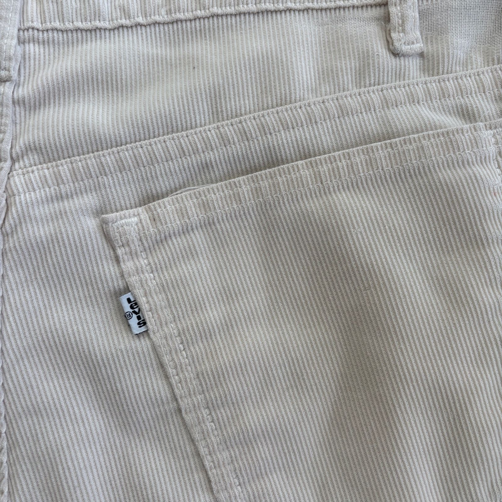 Levi's × Vintage 1970's vintage Levi's white tab corduroy straight leg pants Size US 36 / EU 52 - 2 Thumbnail