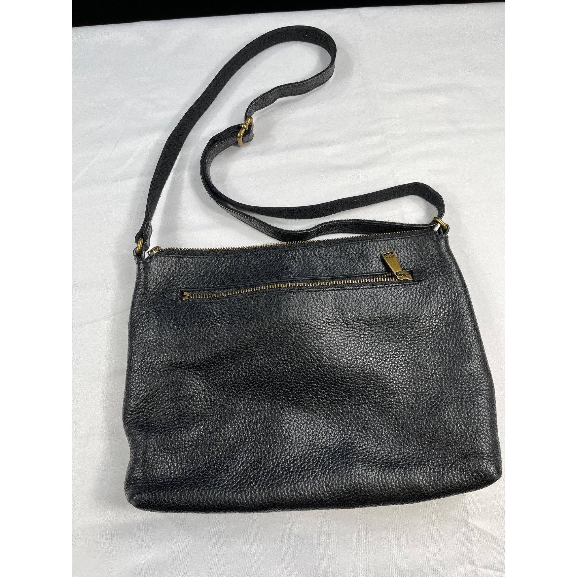 Fossil Fossil SKU 7461 Black Leather Crossbody Bag Purse Size ONE SIZE - 2 Thumbnail