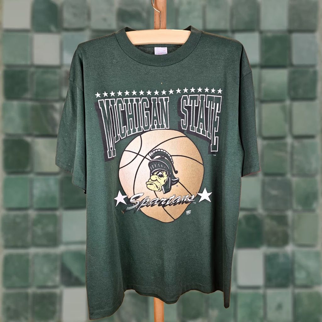 Vintage VINTAGE 90' MICHIGAN STATE SPARTANS NCAA SINGLE STITCH GREEN T-SHIRT SZ XXLARGE Size US XXL / EU 58 / 5 - 1 Thumbnail