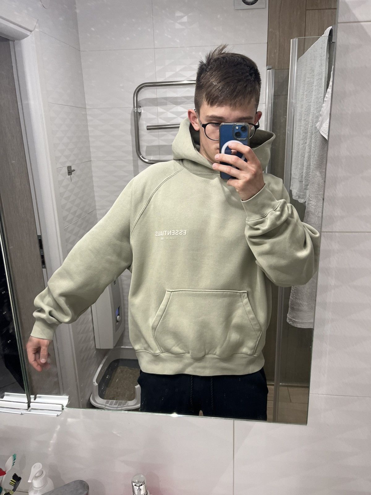 Essentials × Fear of God FOG Fear of God essentials suede chest logo boxy y2k hoodie Size US L / EU 52-54 / 3 - 21 Thumbnail