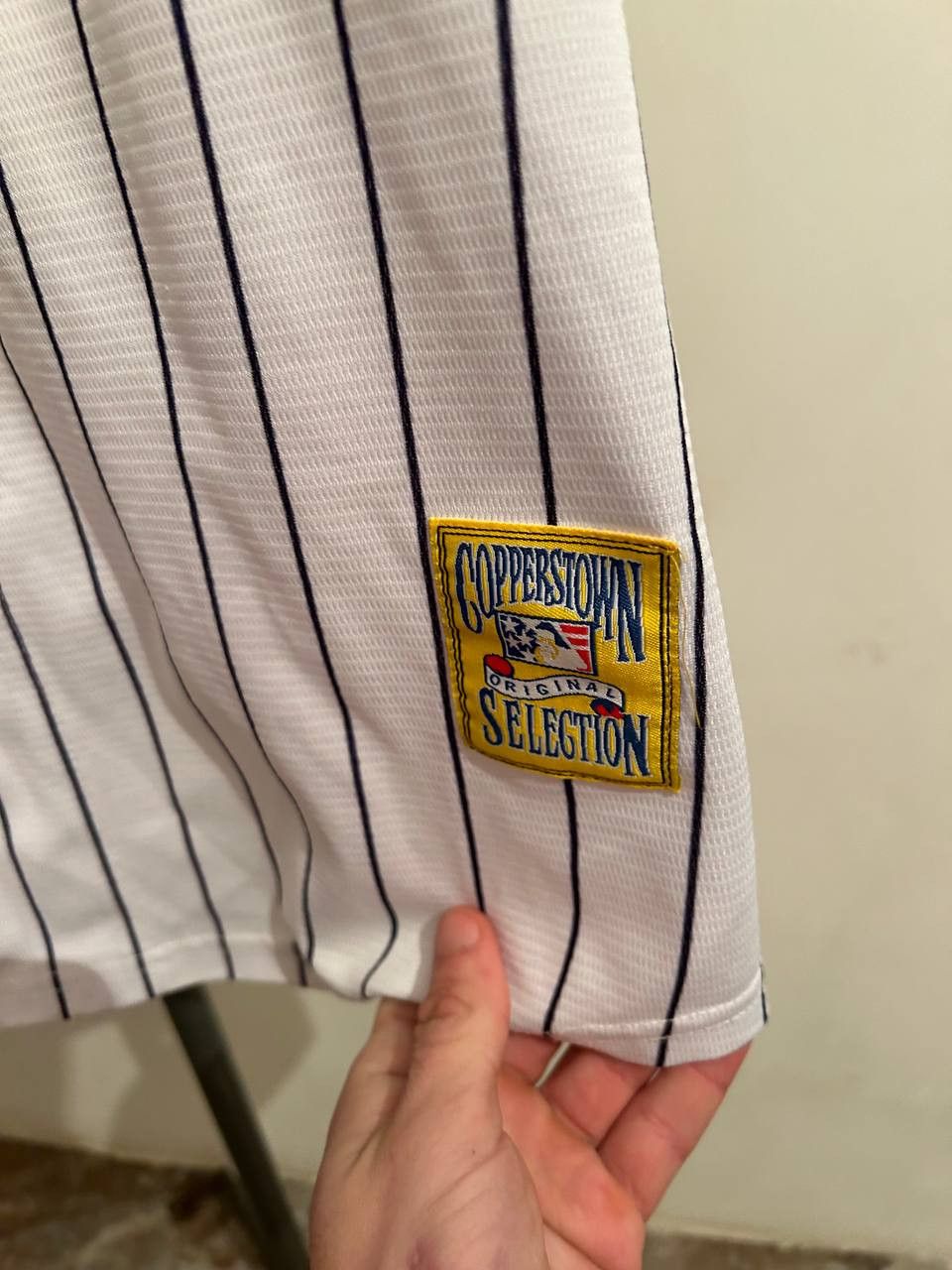 MLB Mitchell & Ness New York Yankees Pinstripe Baseball Jersey Size US XL / EU 56 / 4 - 6 Thumbnail