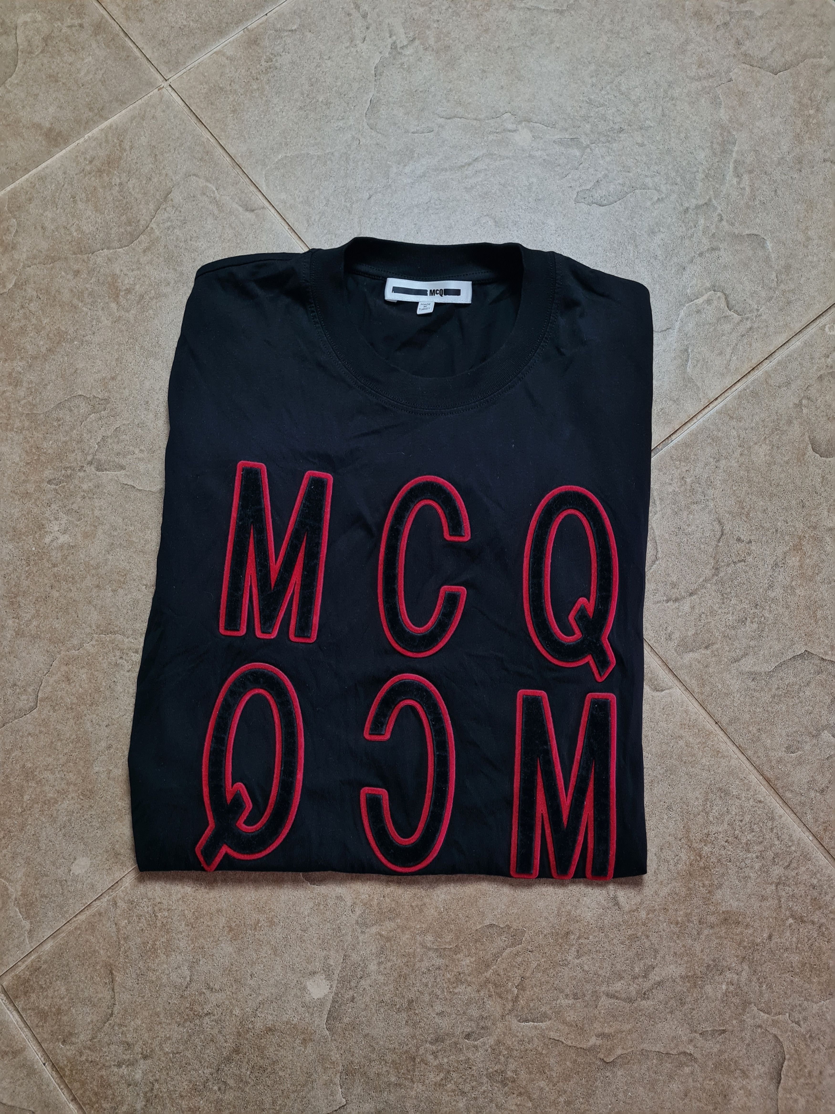 Alexander McQueen T-shirts Alexander McQueen MCQ designer big logo Size M Size US M / EU 48-50 / 2 - 12 Thumbnail